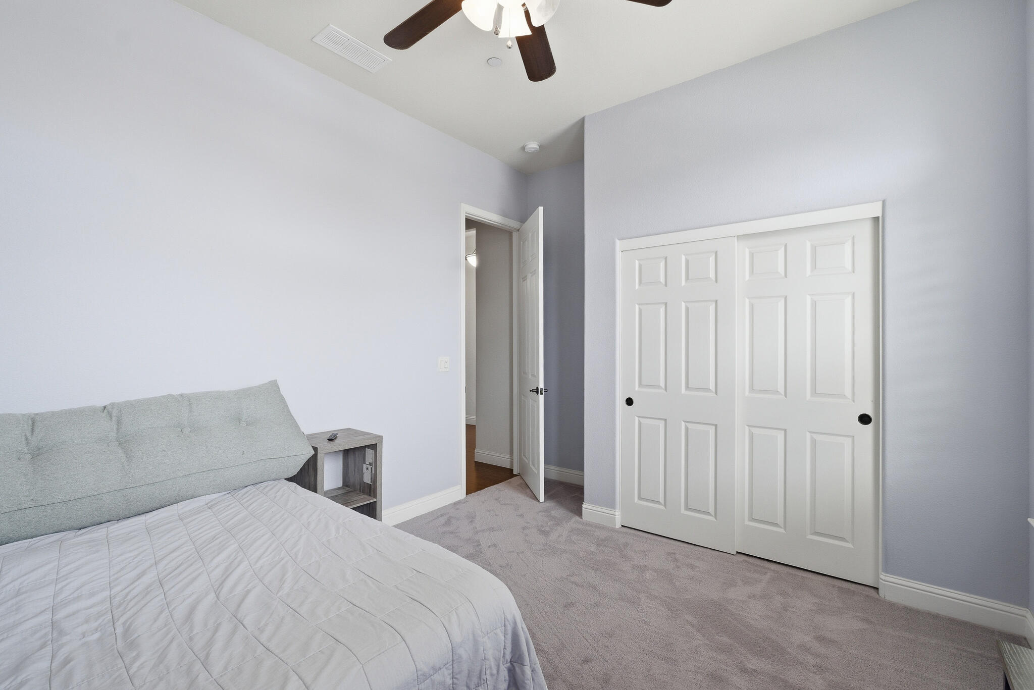 11327 N Via Napoli Dr, Fresno, CA 93730