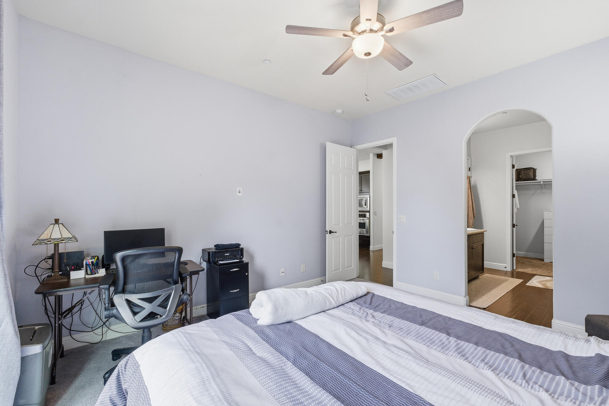 11327 N Via Napoli Dr, Fresno, CA 93730