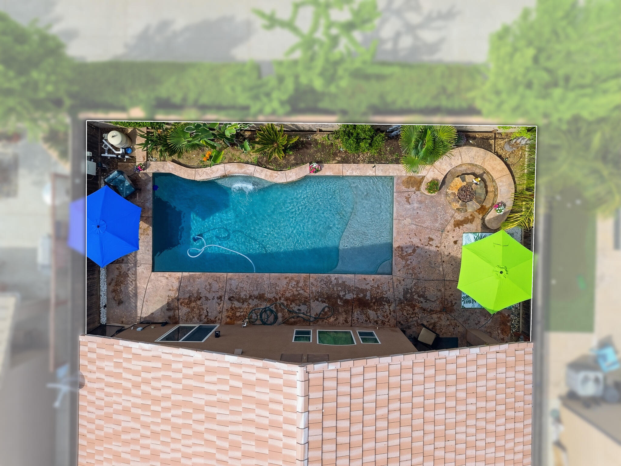 11327 N Via Napoli Dr, Fresno, CA 93730