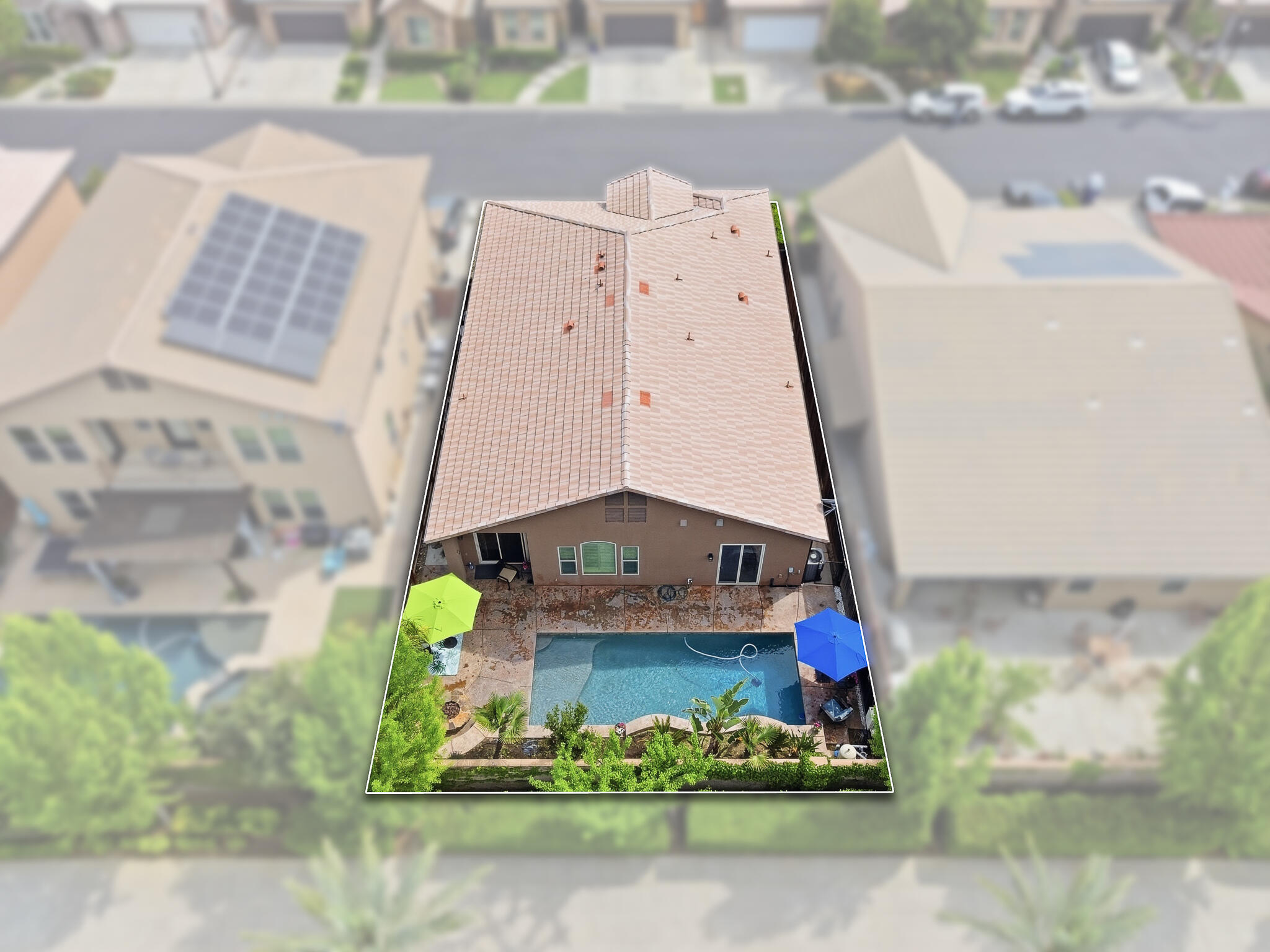 11327 N Via Napoli Dr, Fresno, CA 93730