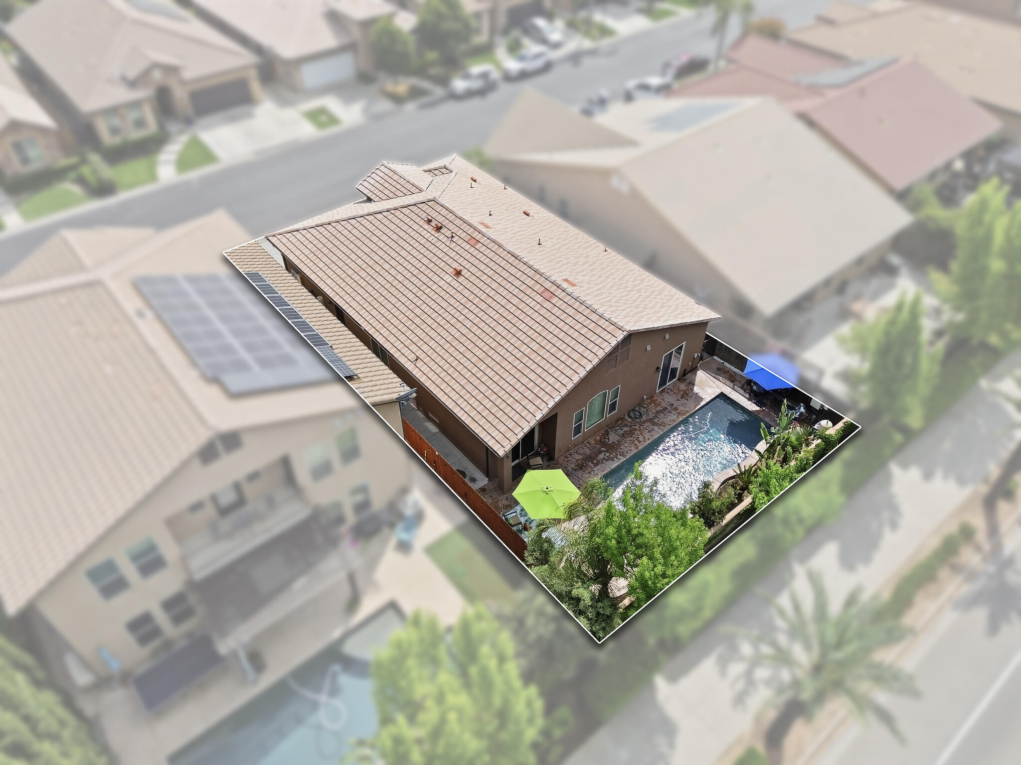 11327 N Via Napoli Dr, Fresno, CA 93730