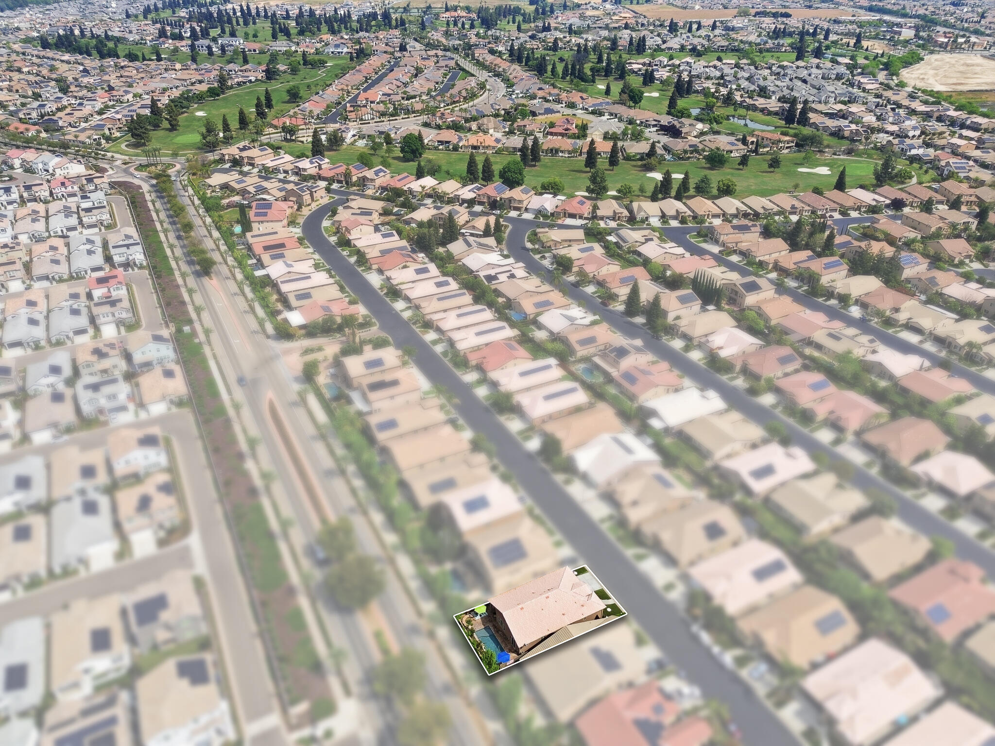 11327 N Via Napoli Dr, Fresno, CA 93730