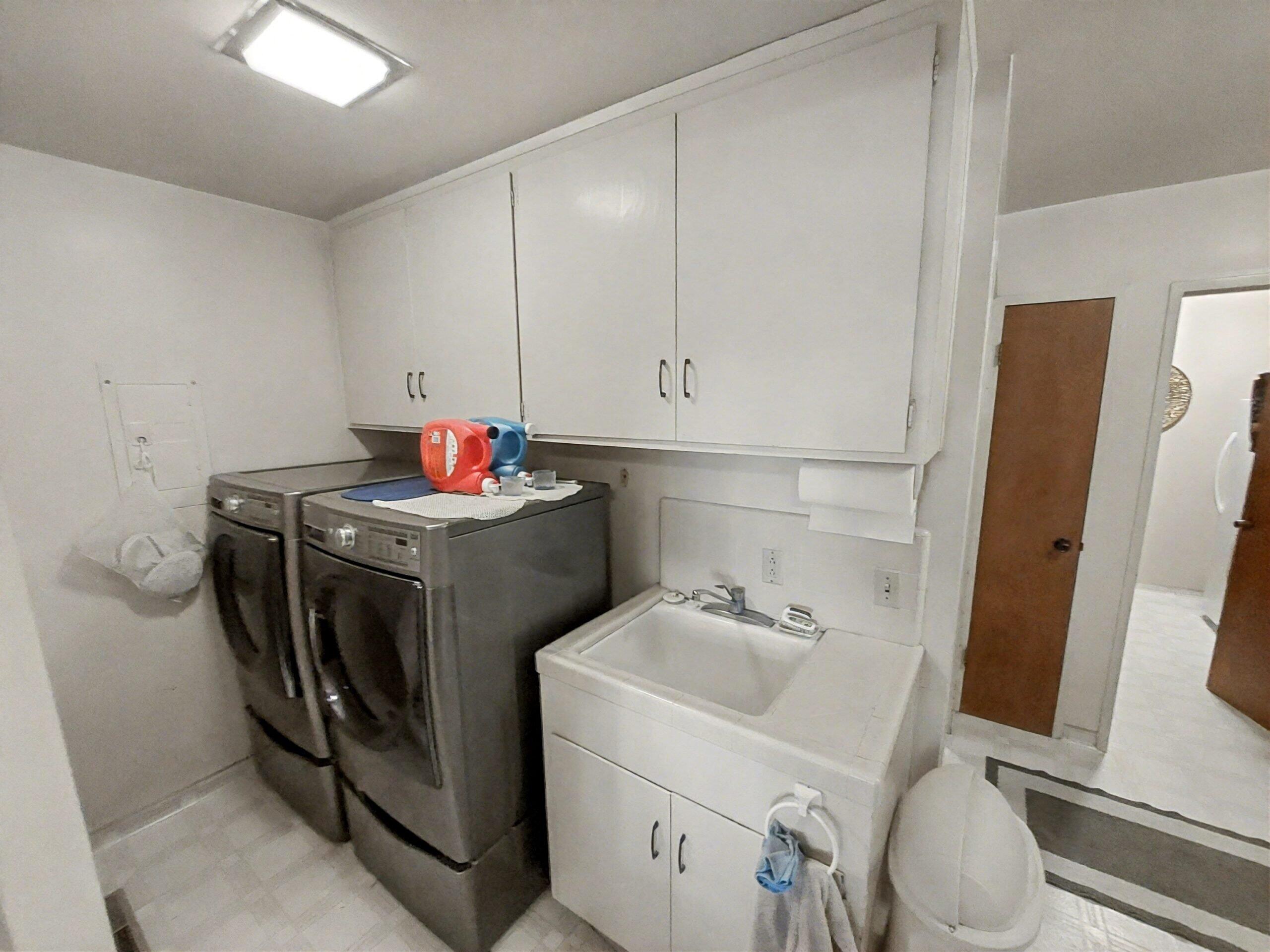 43008 Dr 152, Orosi, CA 93647