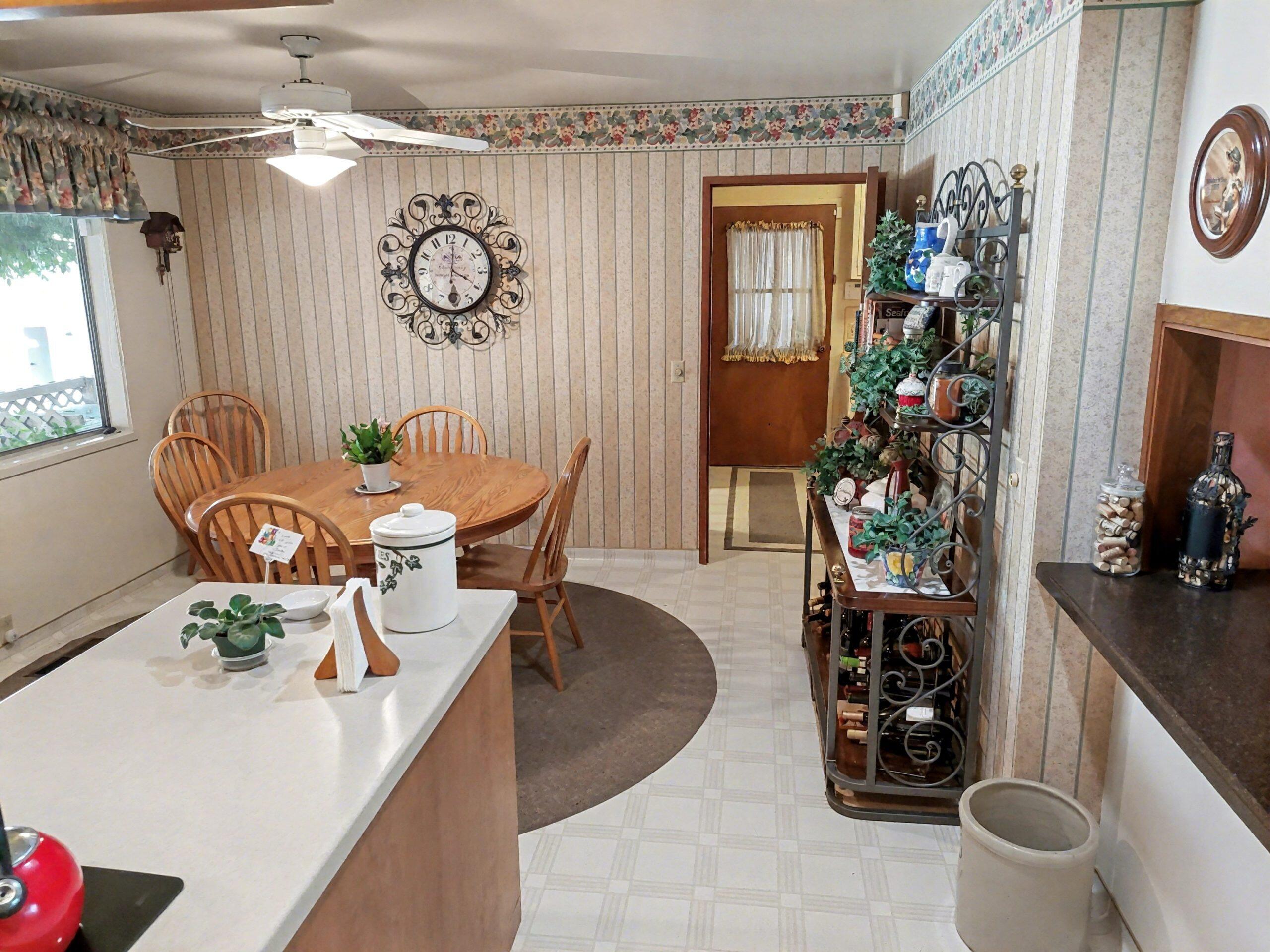 43008 Dr 152, Orosi, CA 93647