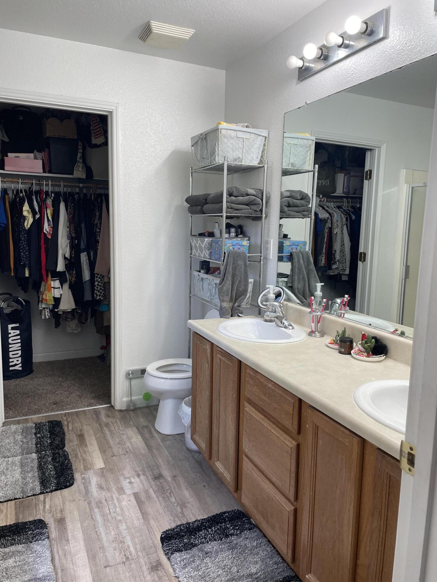 1852 Santa Maria Ave, Porterville, CA 93257