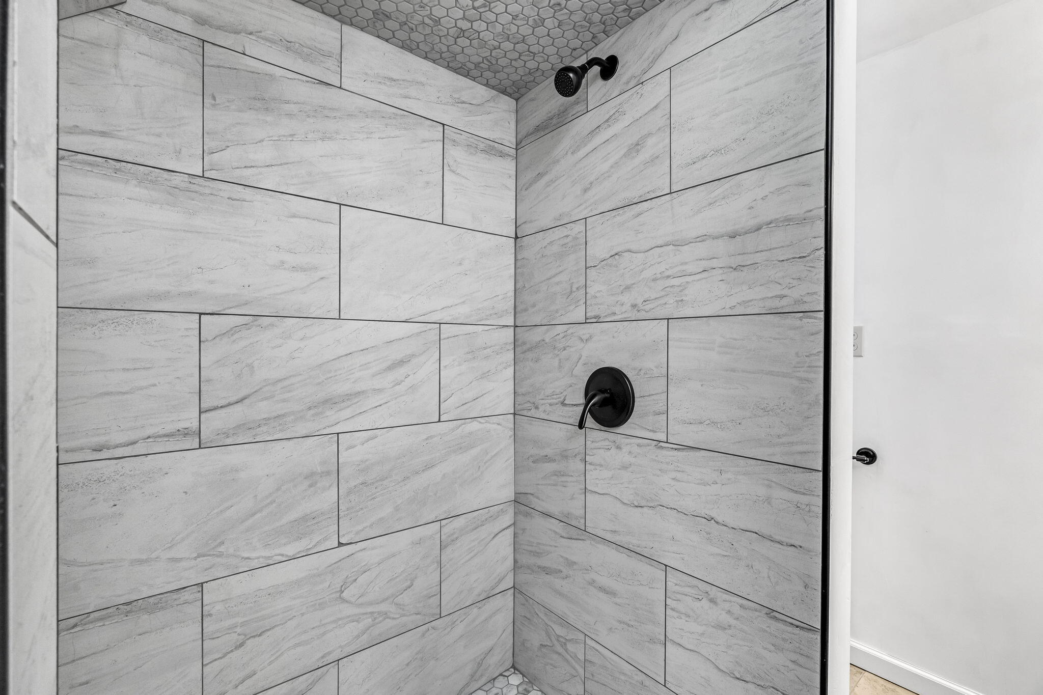 5132 E Washington Ave, Fresno, CA 93727