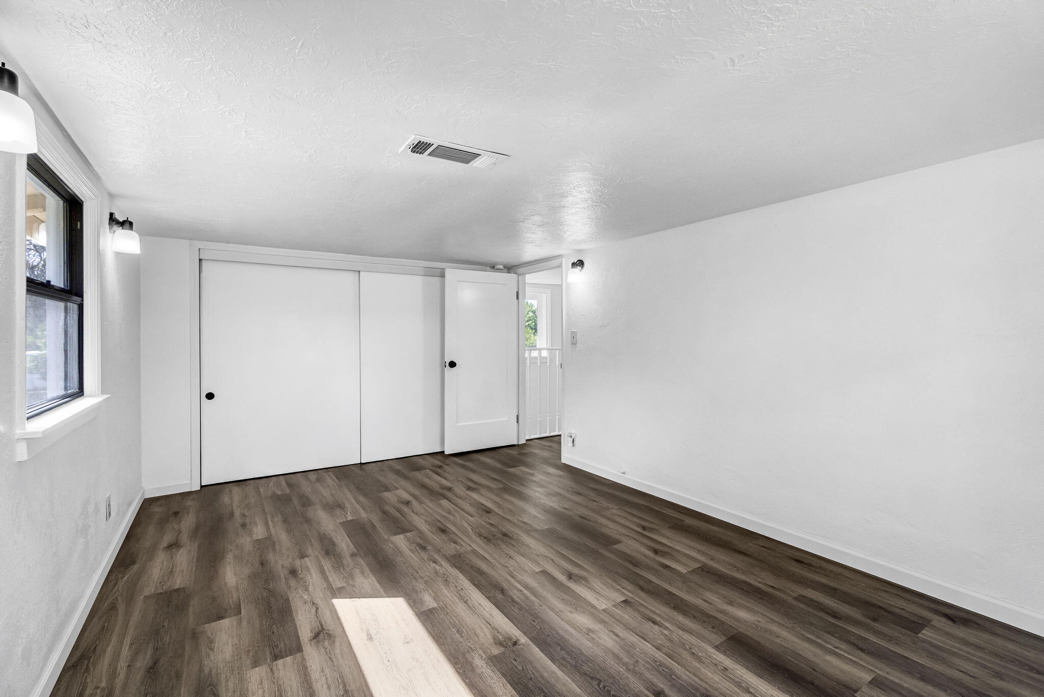 5132 E Washington Ave, Fresno, CA 93727