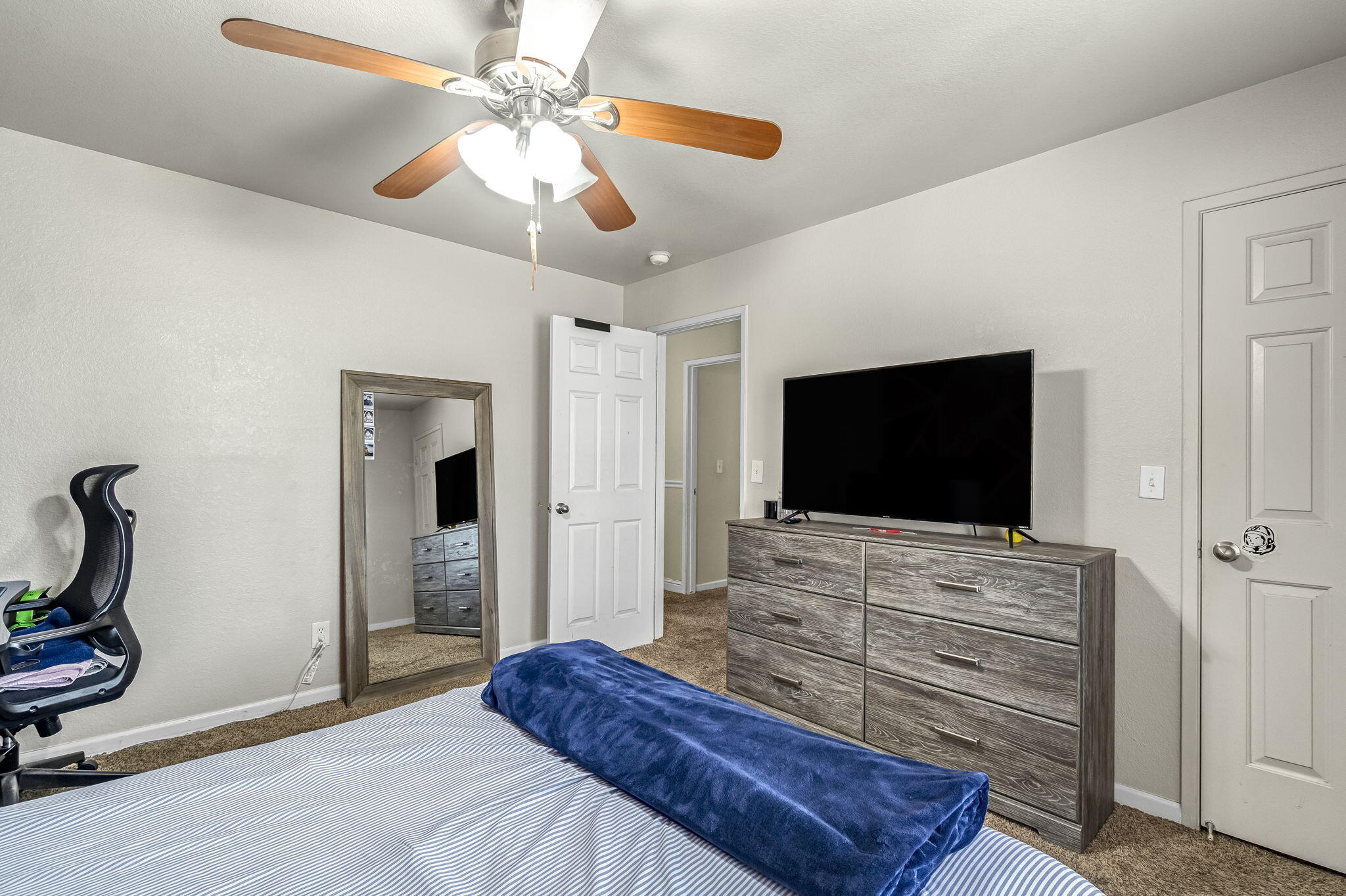 19729 Brightwood Rd, Madera, CA 93638