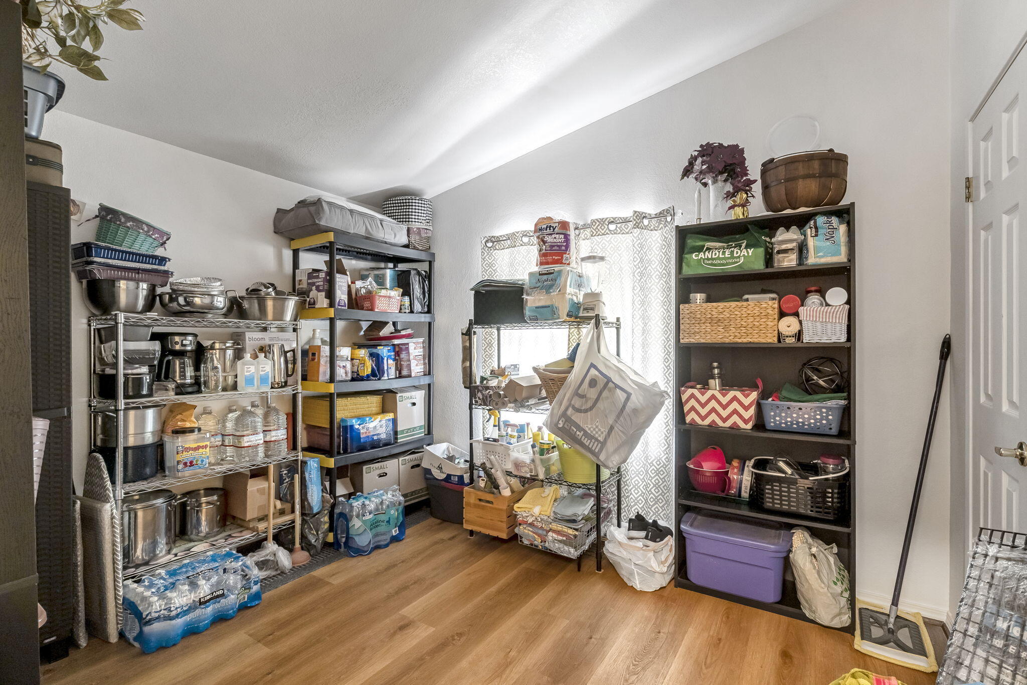 1218 E Cleveland Ave #142, Madera, CA 93638