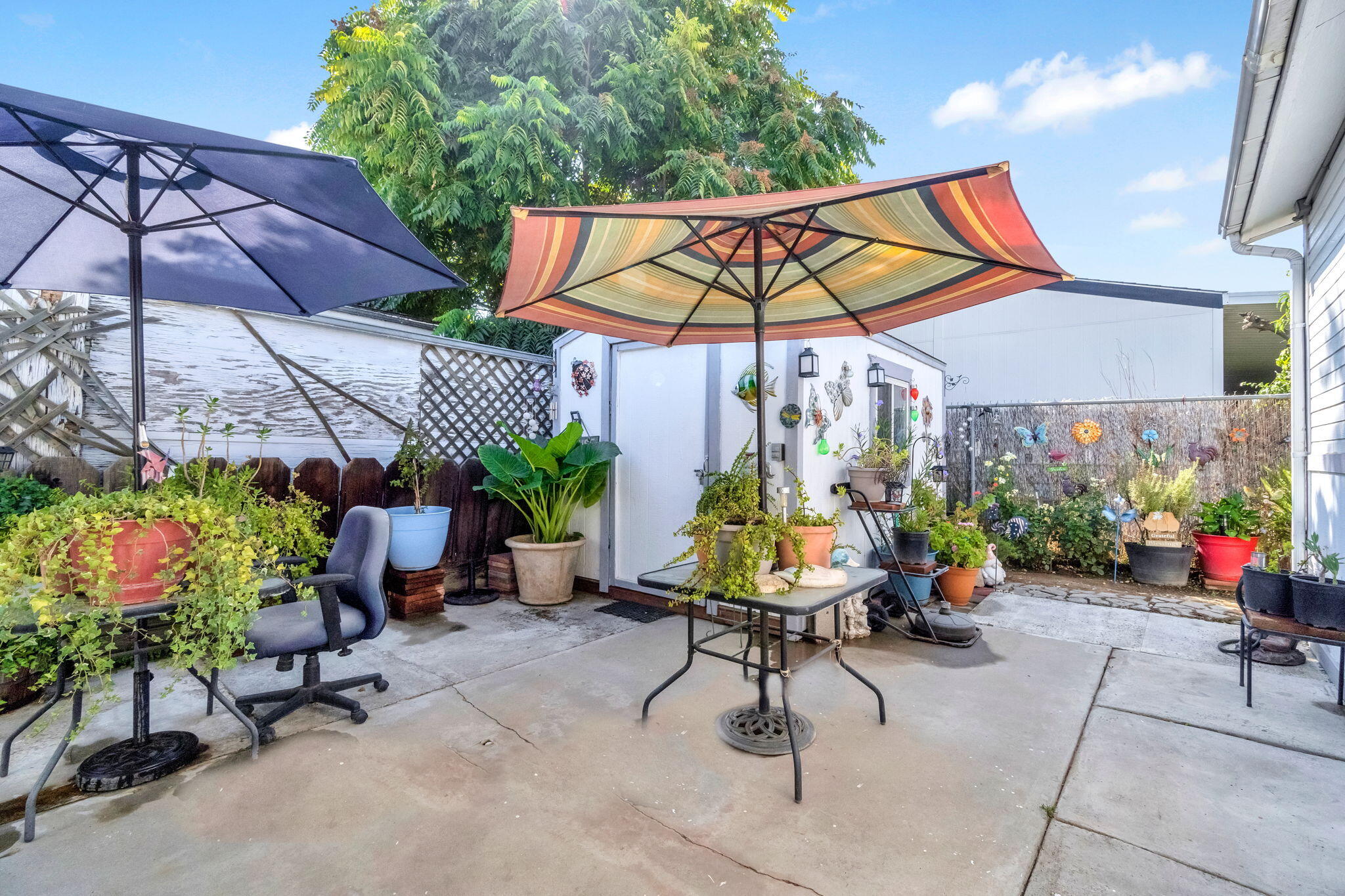 1218 E Cleveland Ave #142, Madera, CA 93638