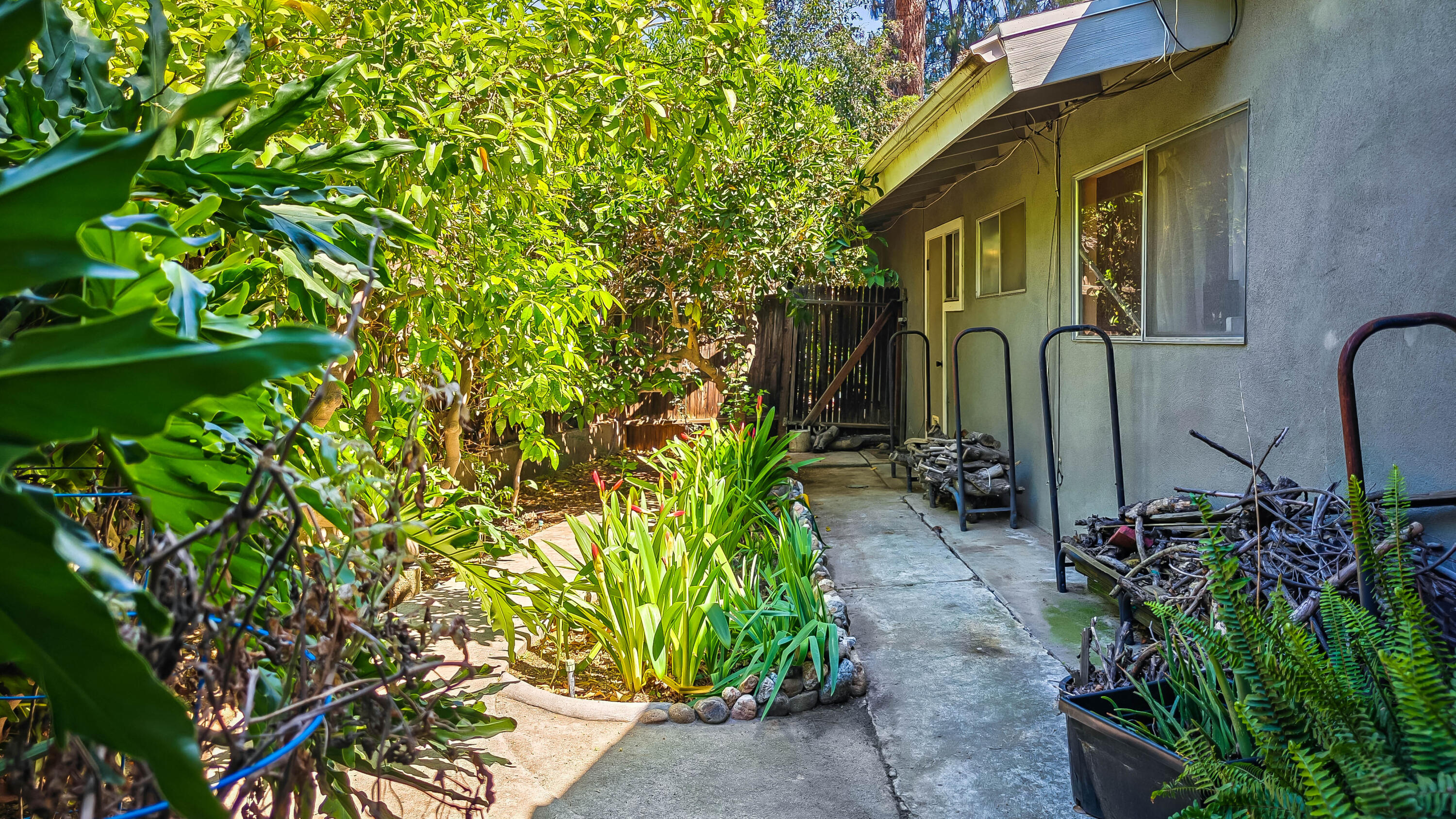 2925 Roanoke Ct, Bakersfield, CA 93306