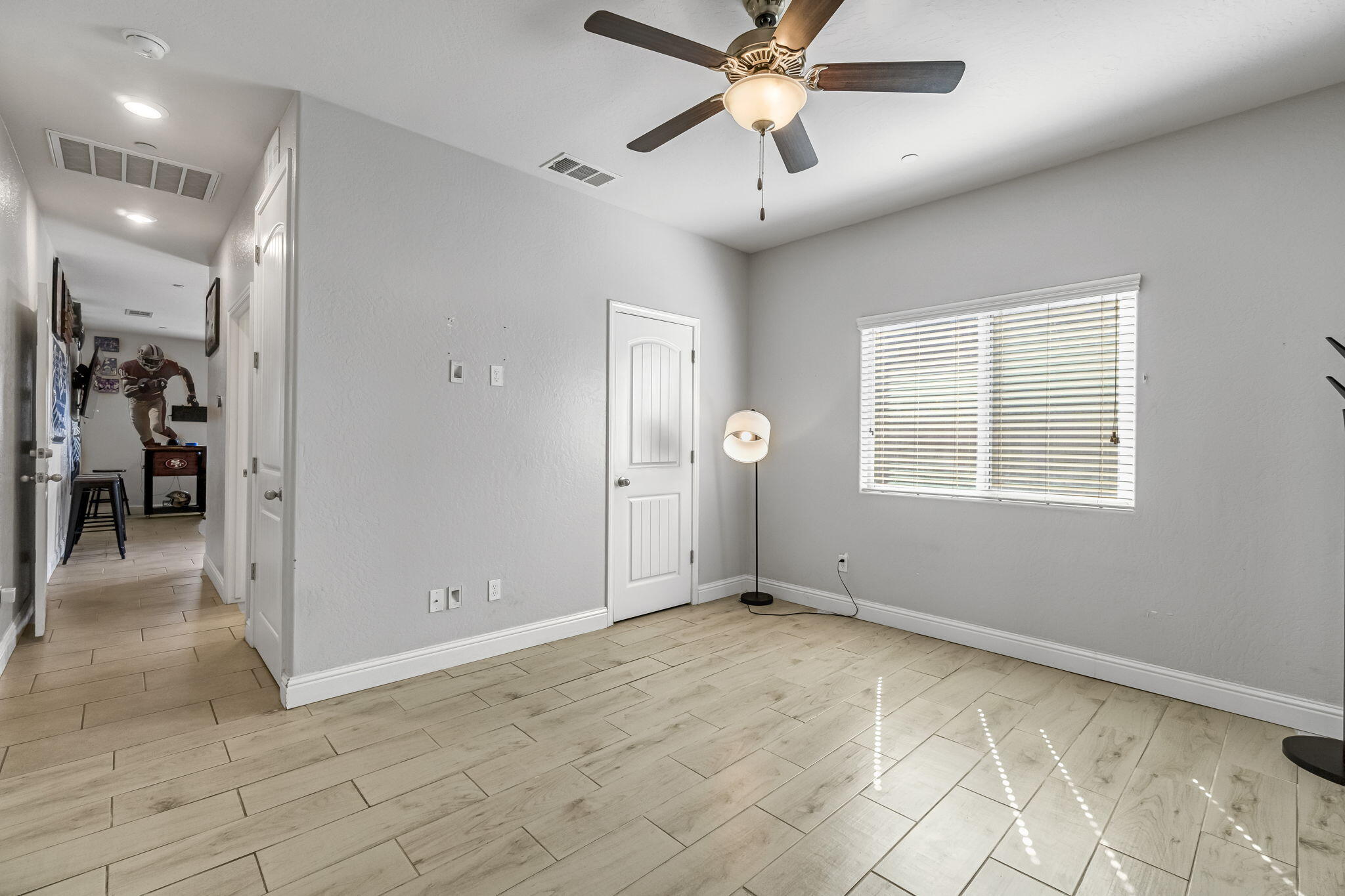 2425 N Divisadero St, Visalia, CA 93291