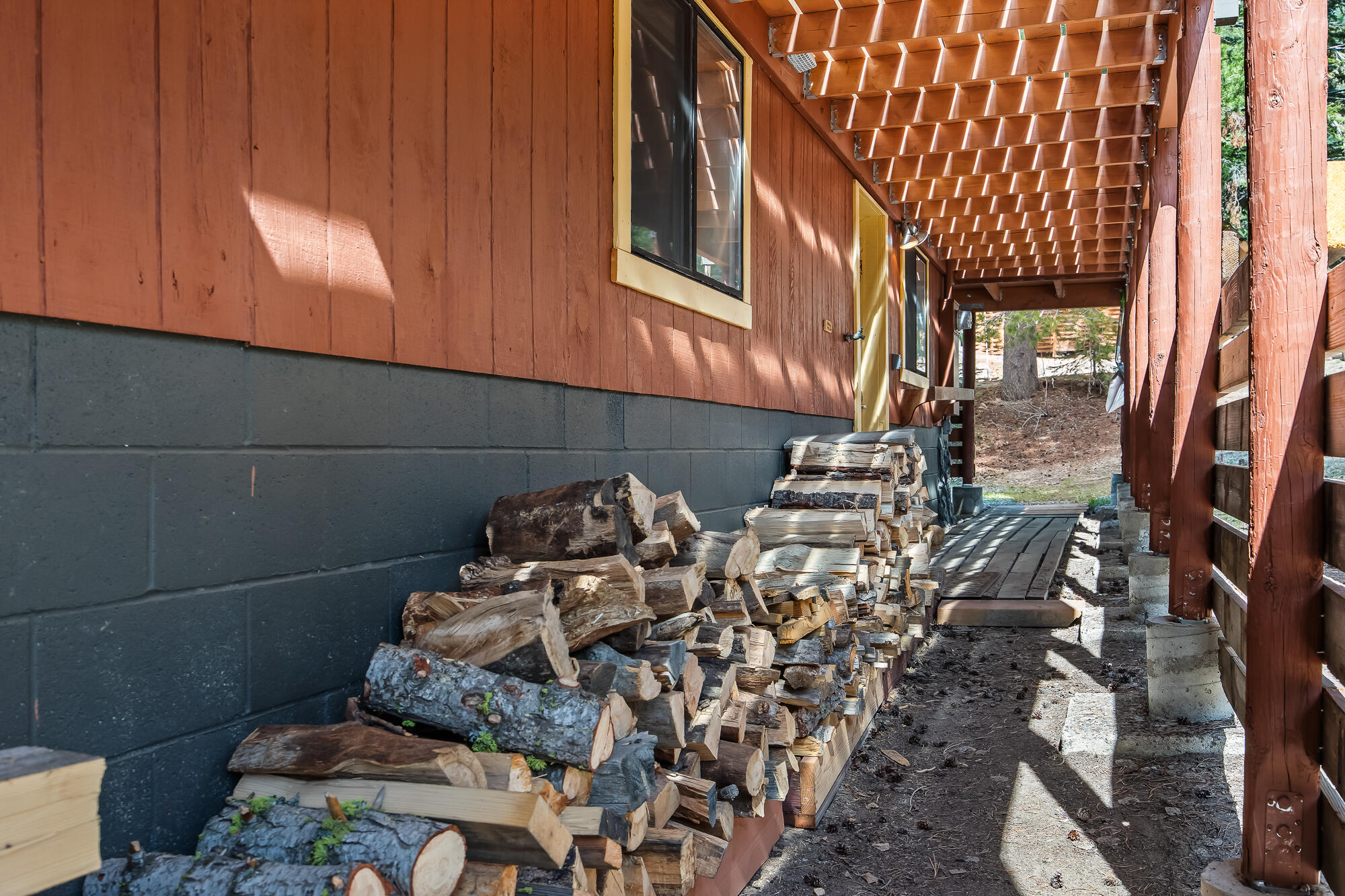 57715 Fox Dr, Ponderosa, CA 93265