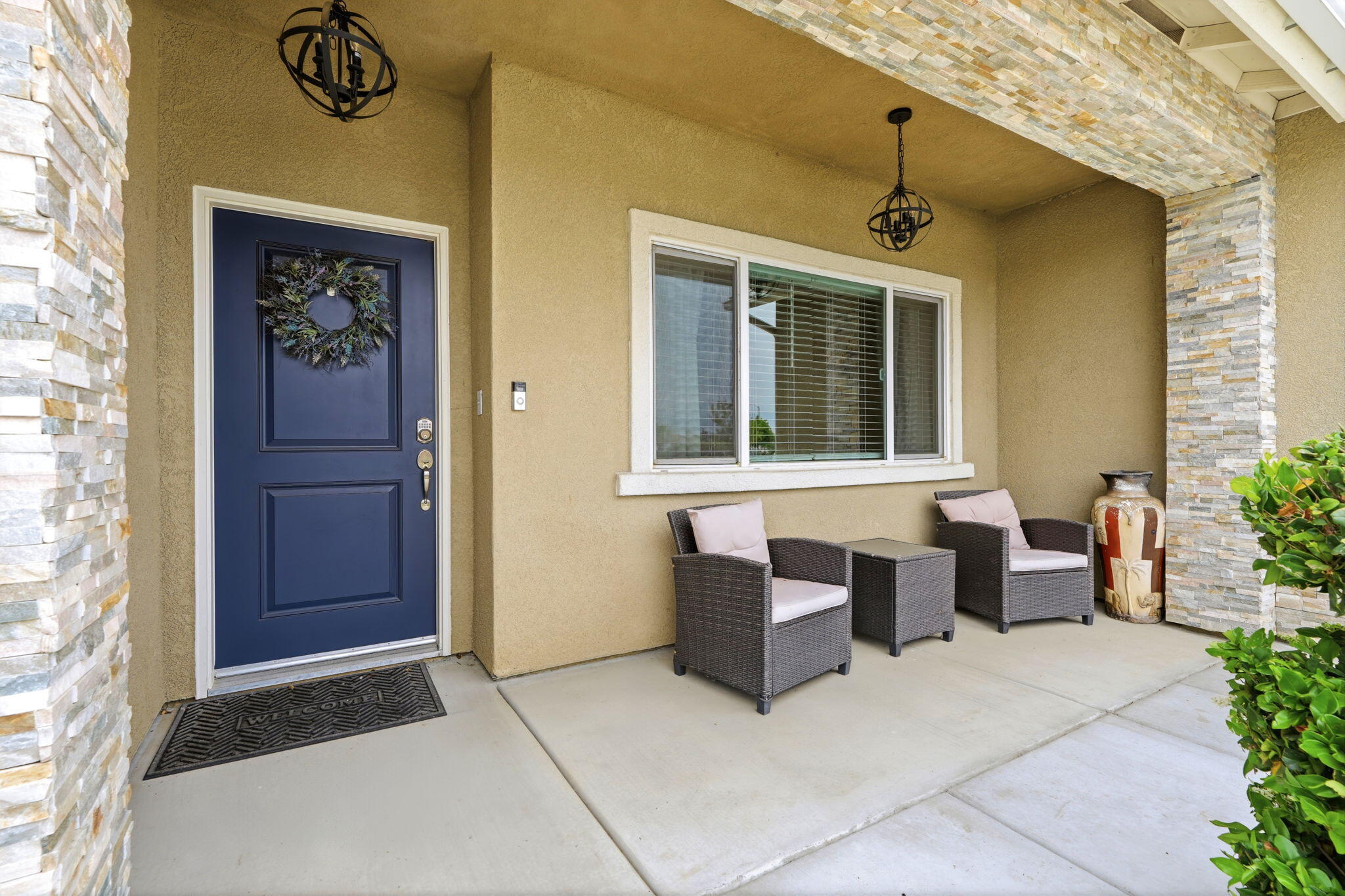 1037 Royal Oak St, Porterville, CA 93257