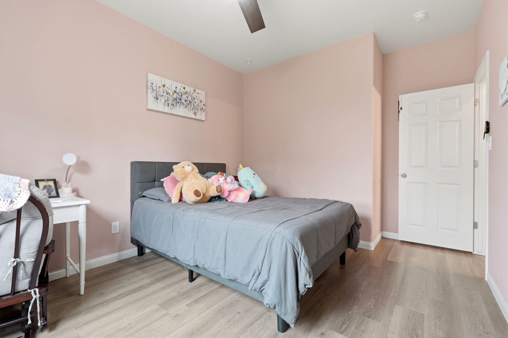 1037 Royal Oak St, Porterville, CA 93257