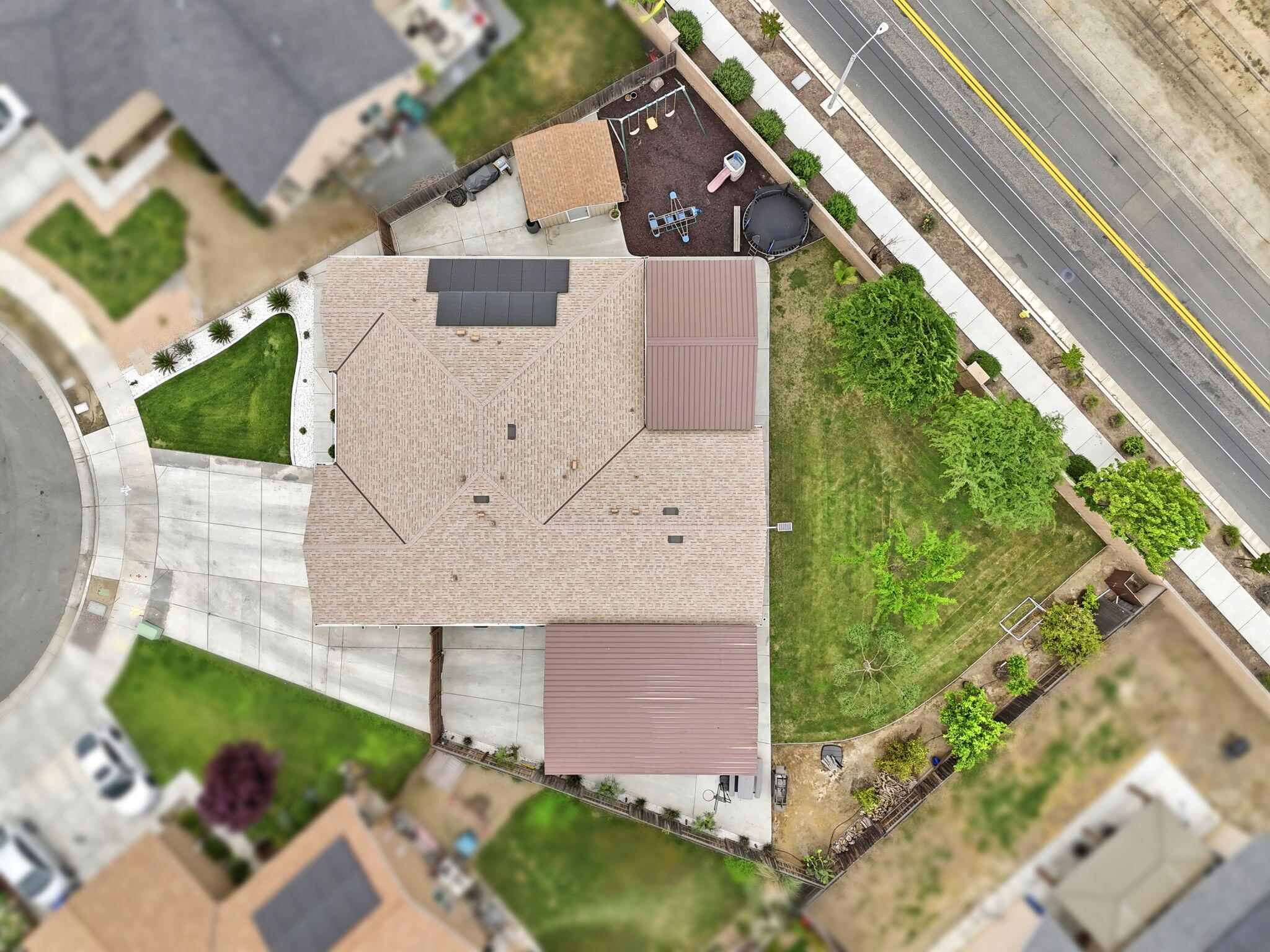 1037 Royal Oak St, Porterville, CA 93257