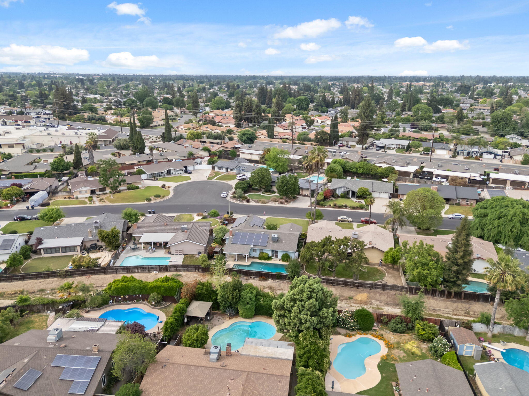 3349 W Cutler Ave, Visalia, CA 93277