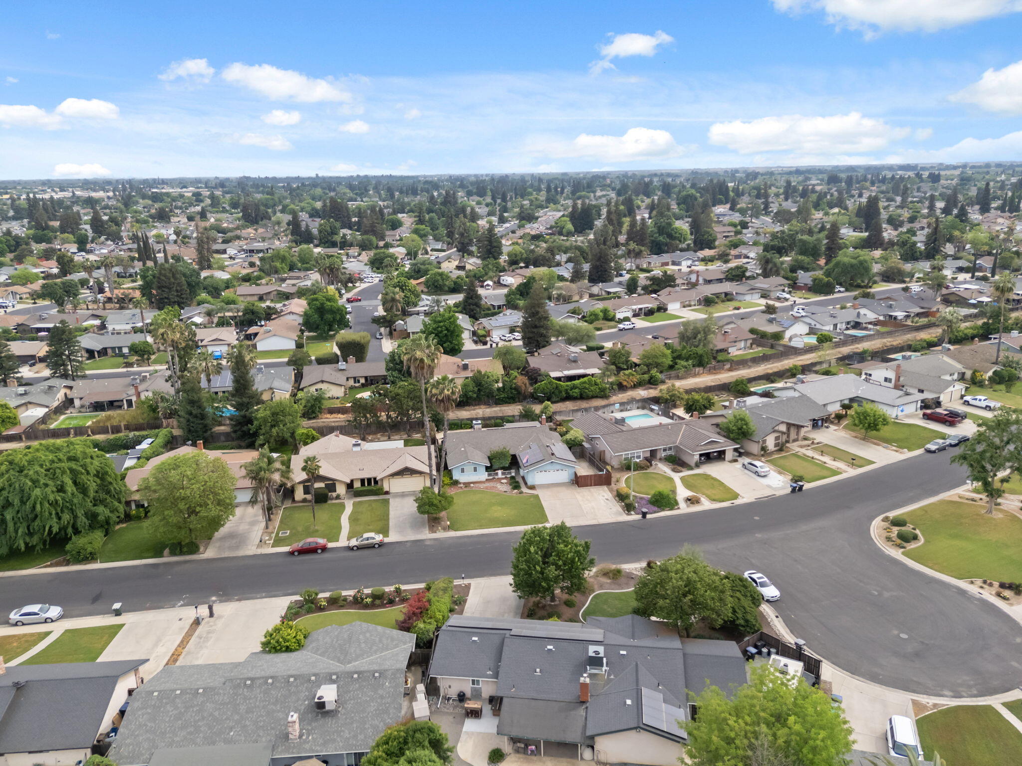 3349 W Cutler Ave, Visalia, CA 93277