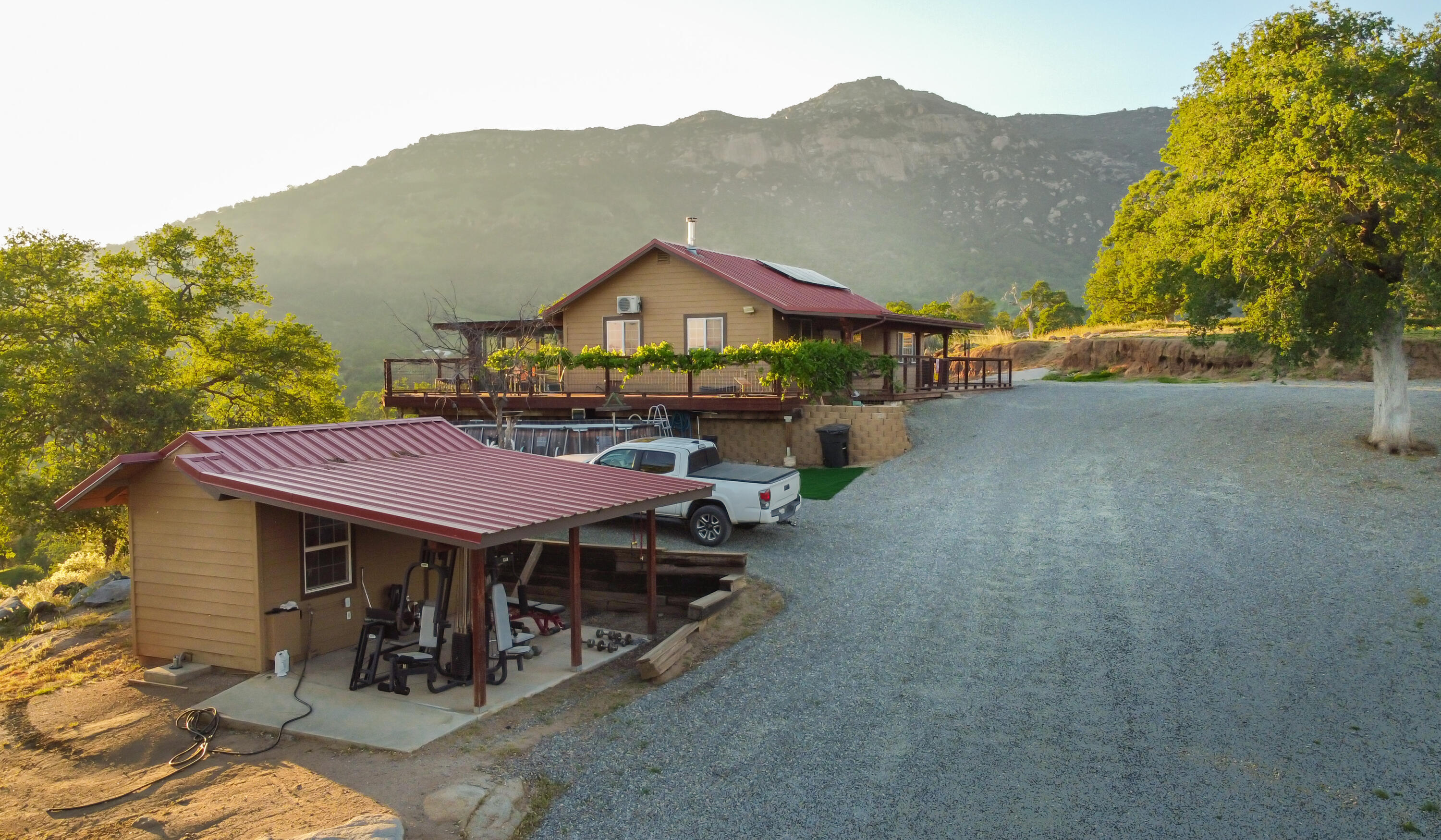 41652 Yokohl Valley Dr #A, Springville, CA 93265