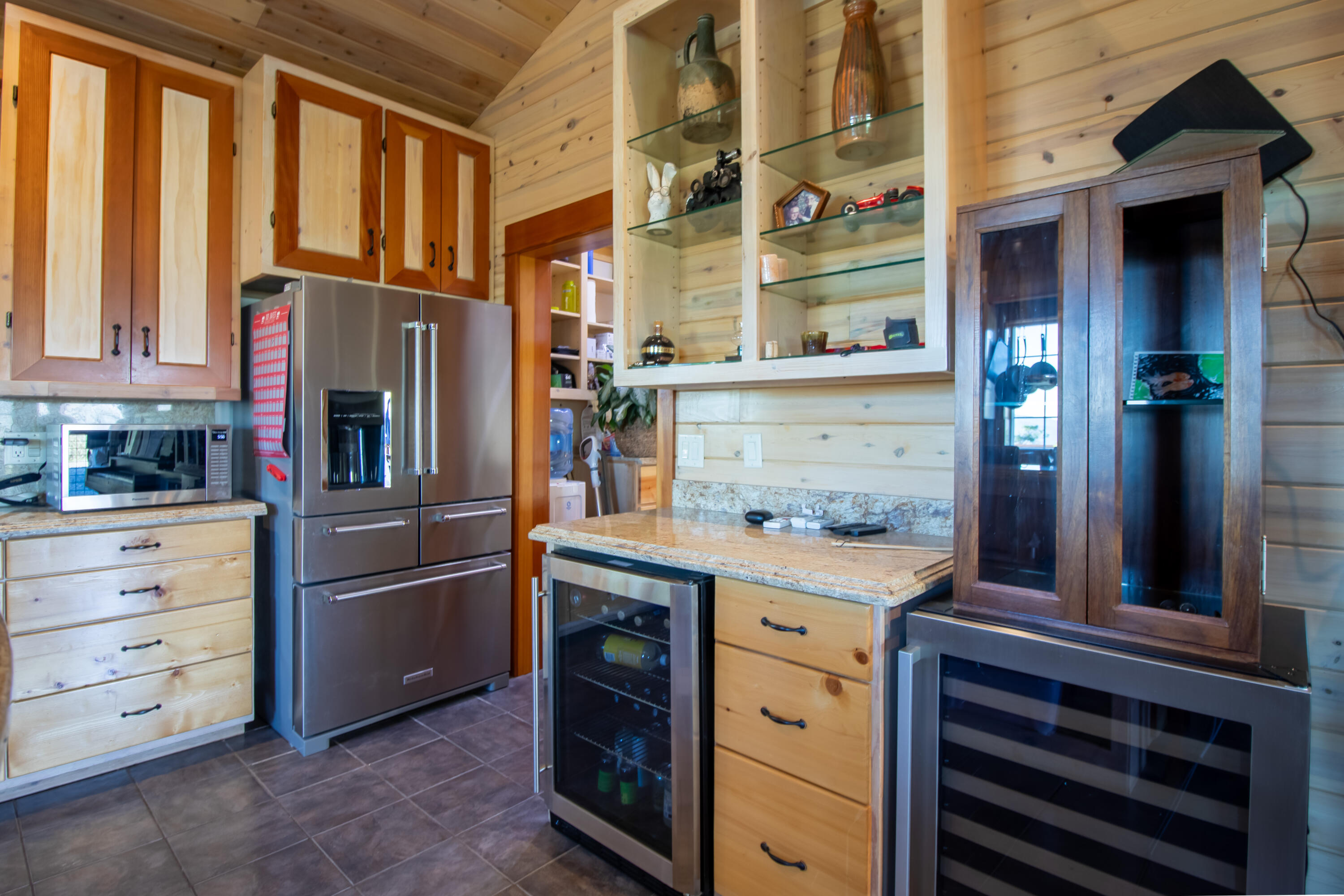 41652 Yokohl Valley Dr #A, Springville, CA 93265