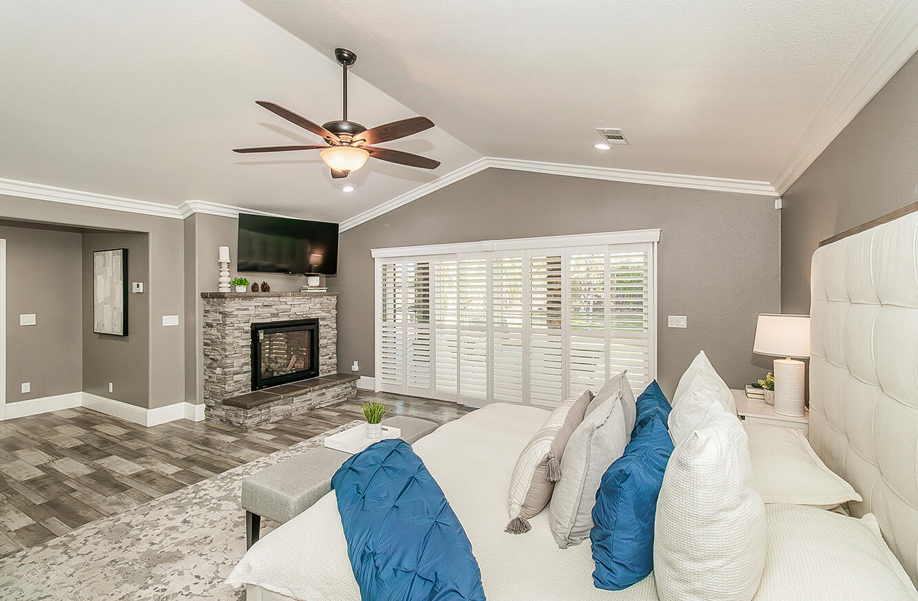 7010 S Frankwood Ave, Reedley, CA 93654