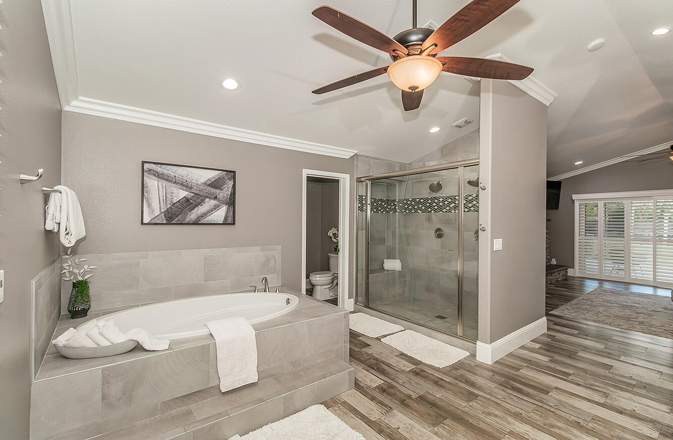 7010 S Frankwood Ave, Reedley, CA 93654