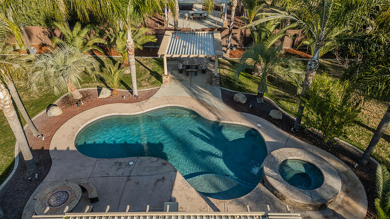 7010 S Frankwood Ave, Reedley, CA 93654