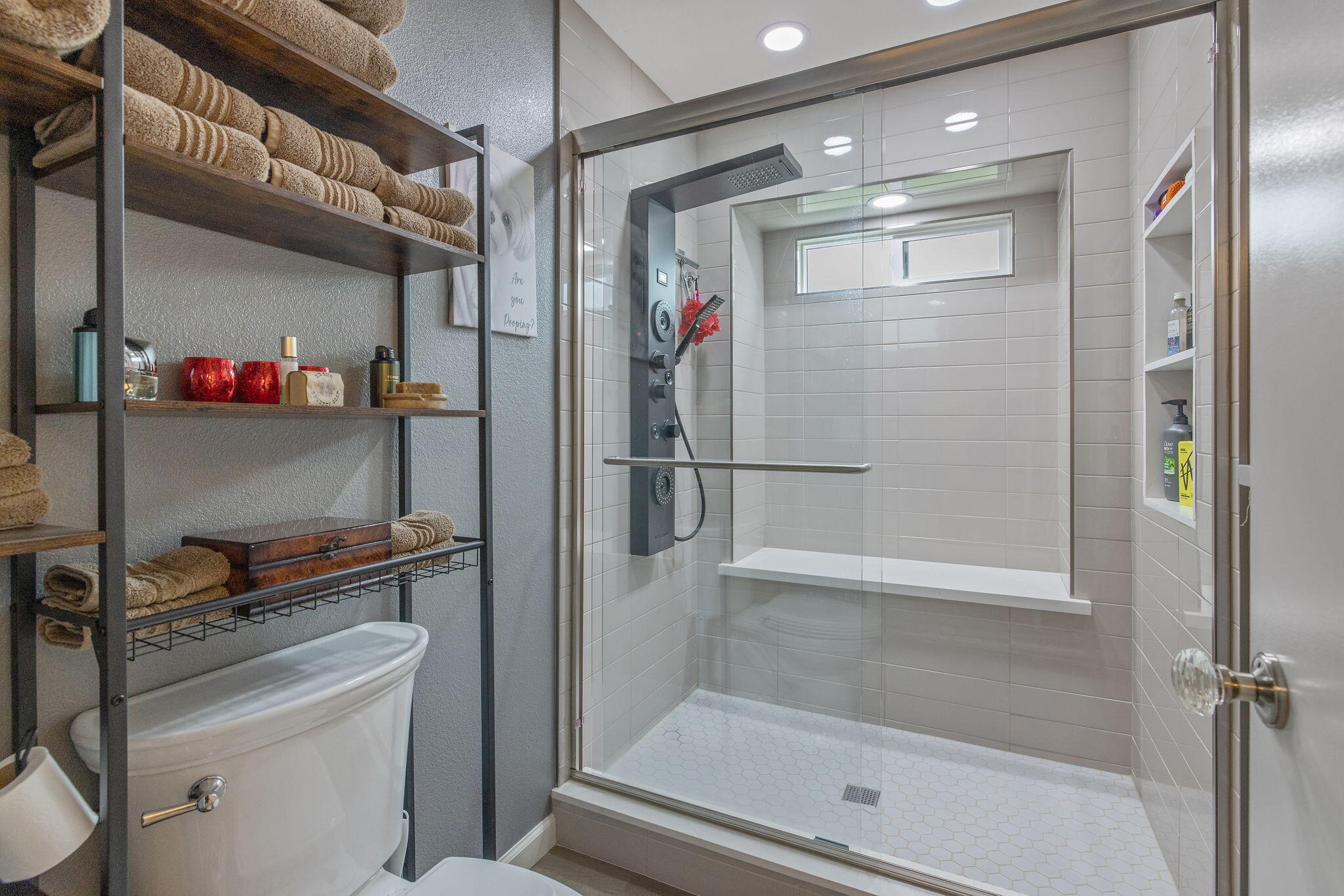 1443 E Vassar Dr, Visalia, CA 93292