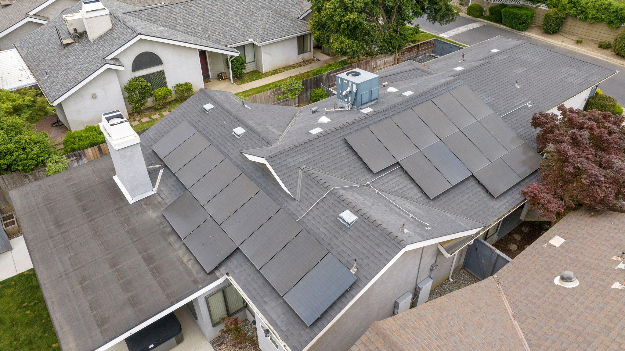 1443 E Vassar Dr, Visalia, CA 93292