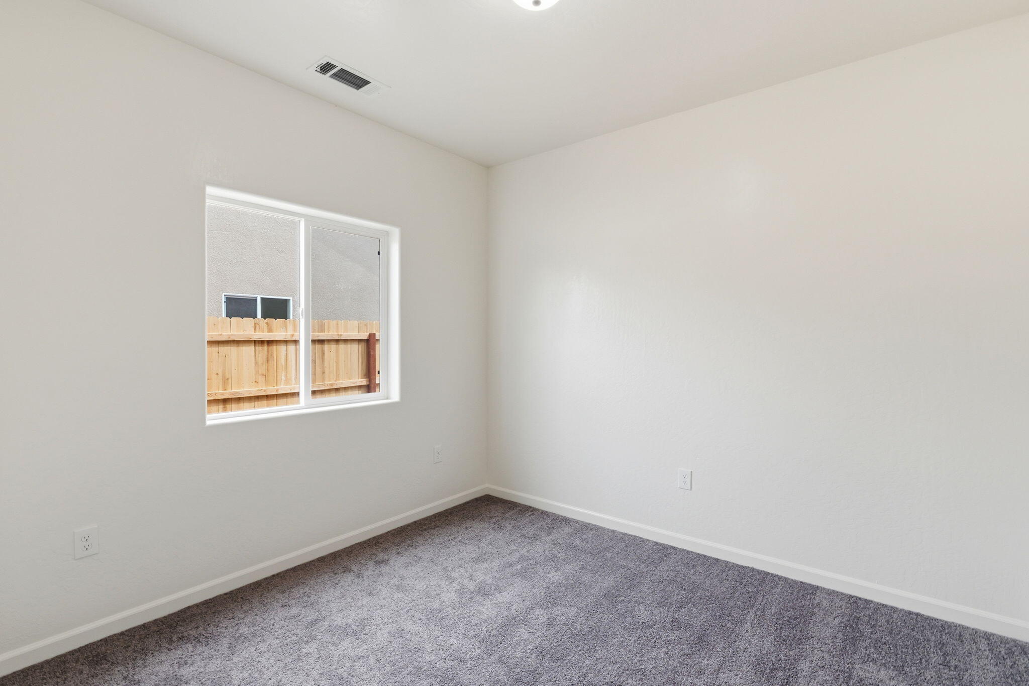 3441 E Douglas Ave, Visalia, CA 93292