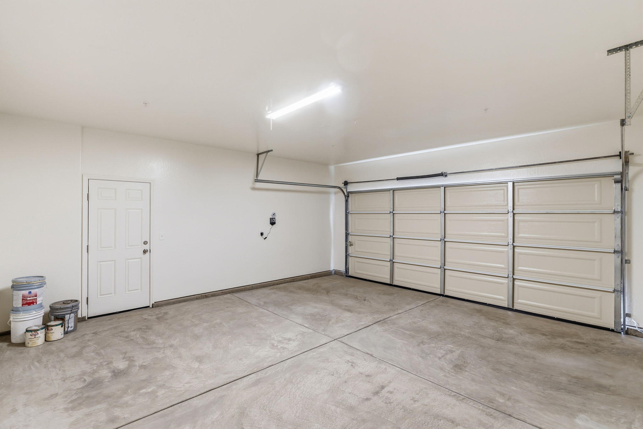 3441 E Douglas Ave, Visalia, CA 93292