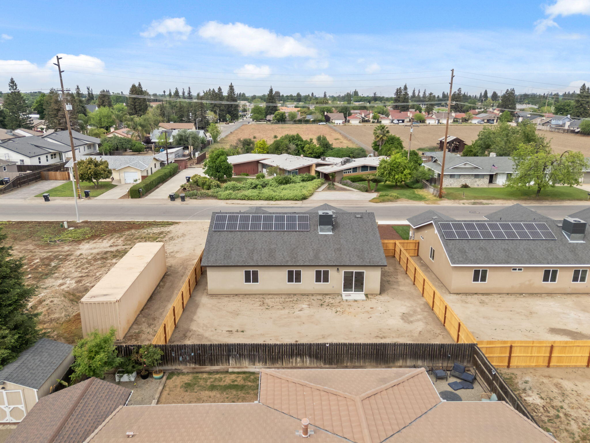 3441 E Douglas Ave, Visalia, CA 93292