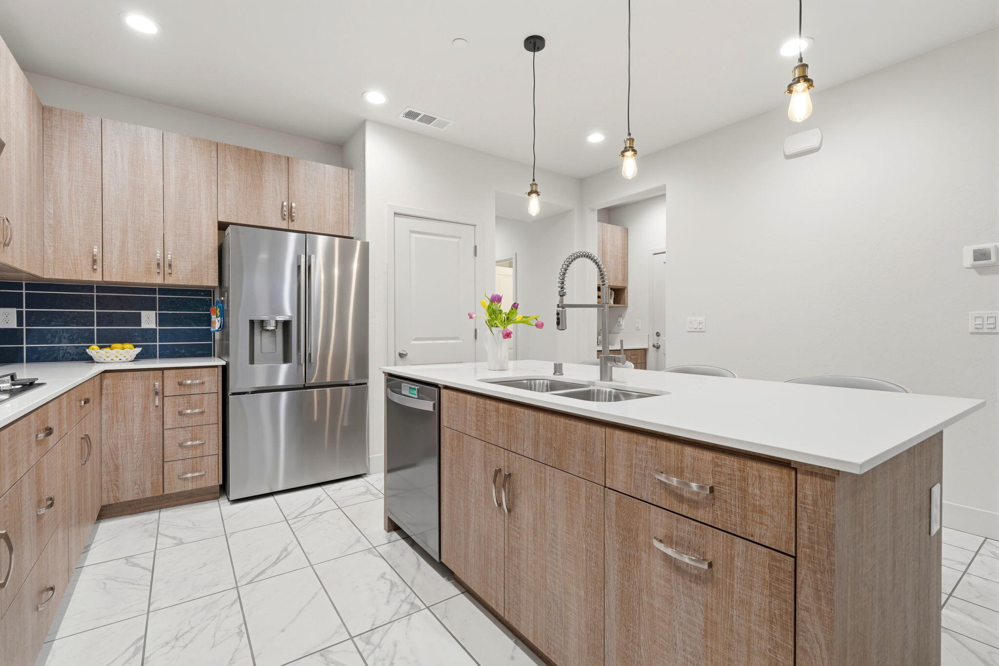 3345 W Florence Ave, Visalia, CA 93277