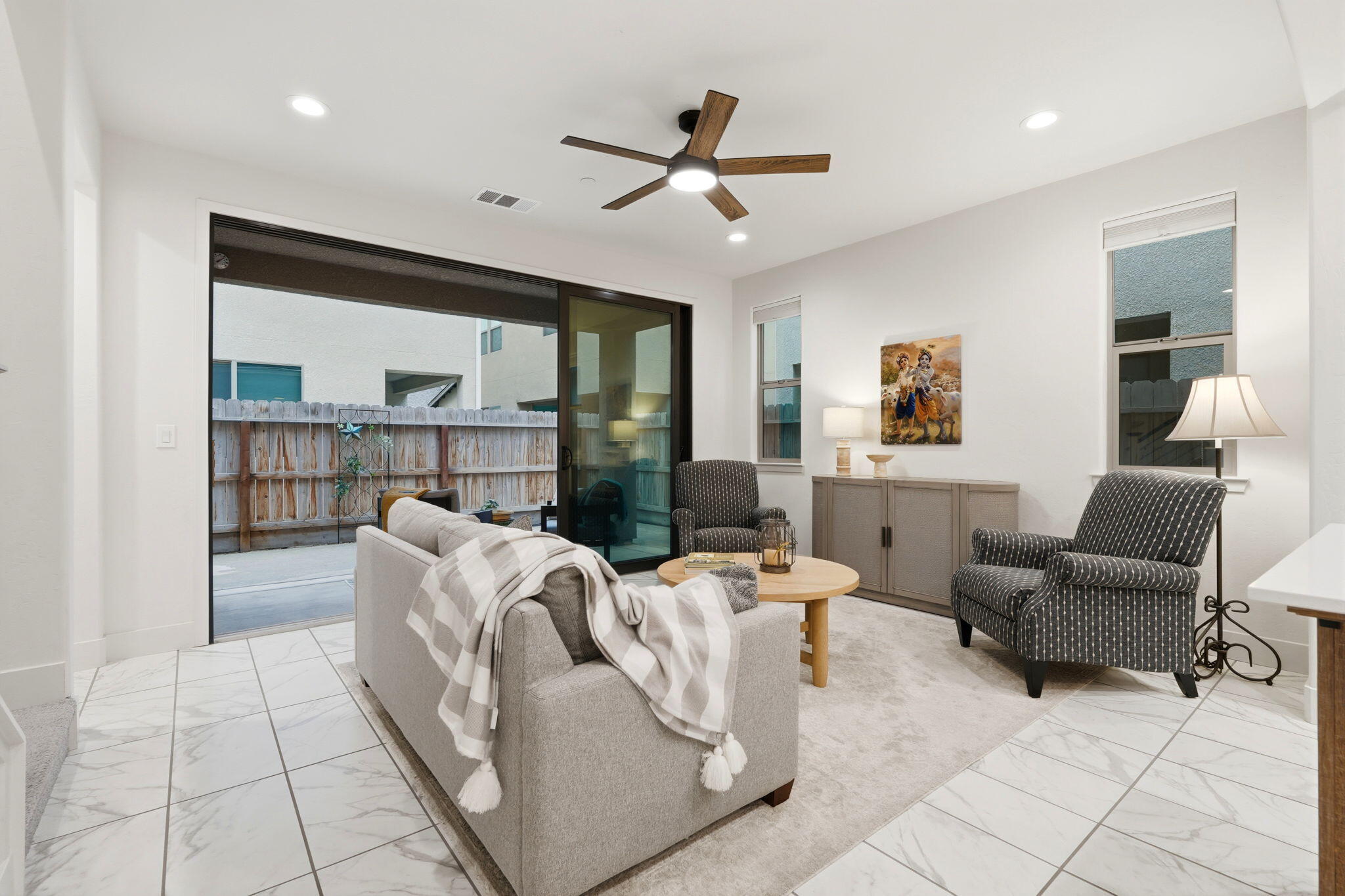 3345 W Florence Ave, Visalia, CA 93277