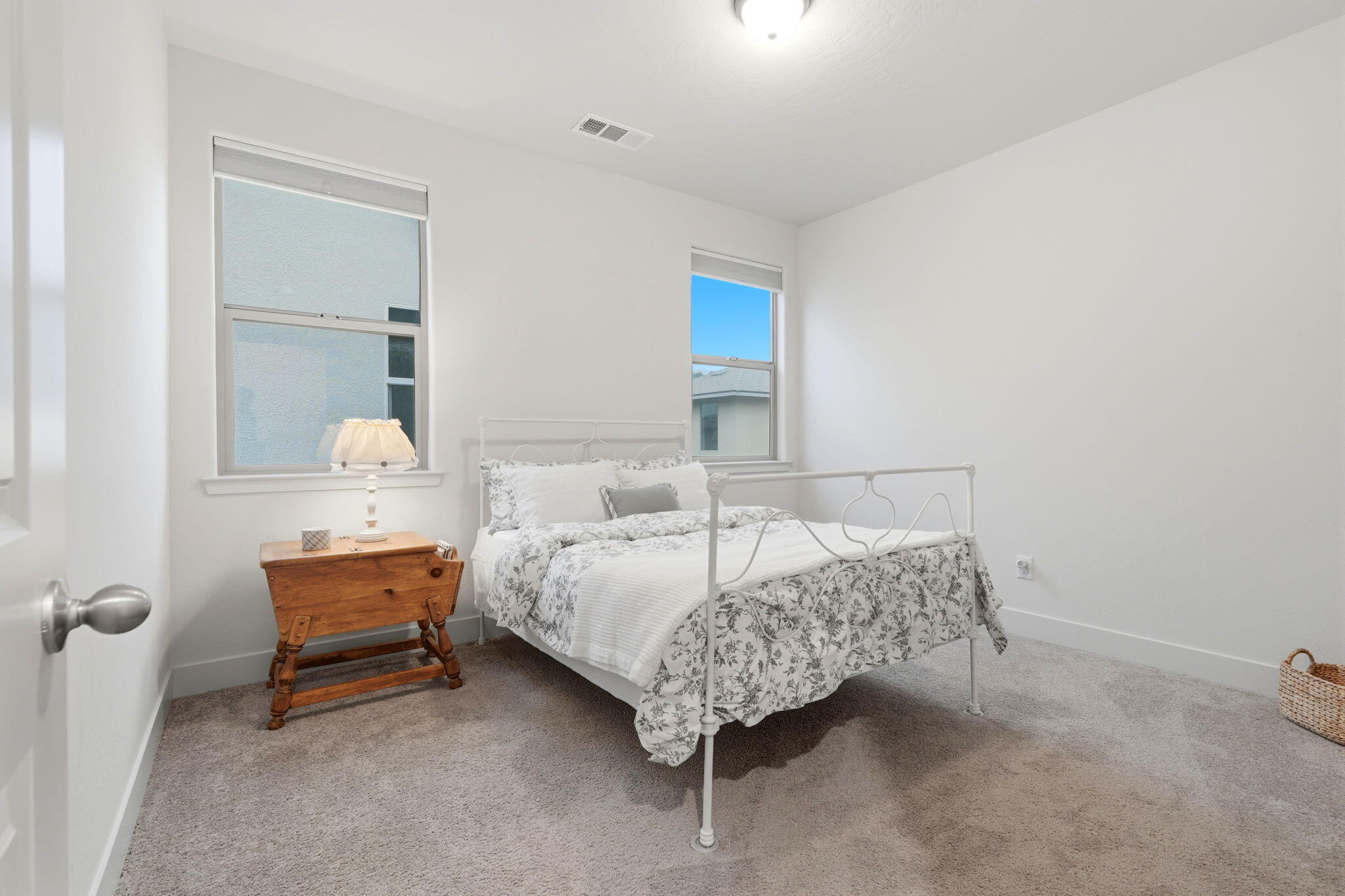 3345 W Florence Ave, Visalia, CA 93277