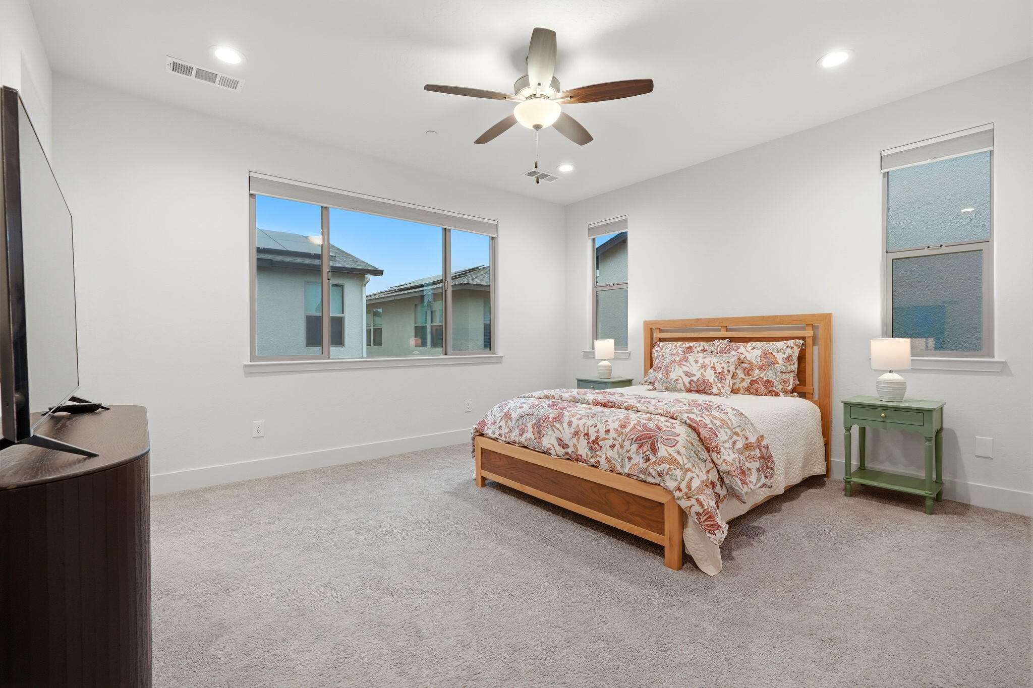 3345 W Florence Ave, Visalia, CA 93277