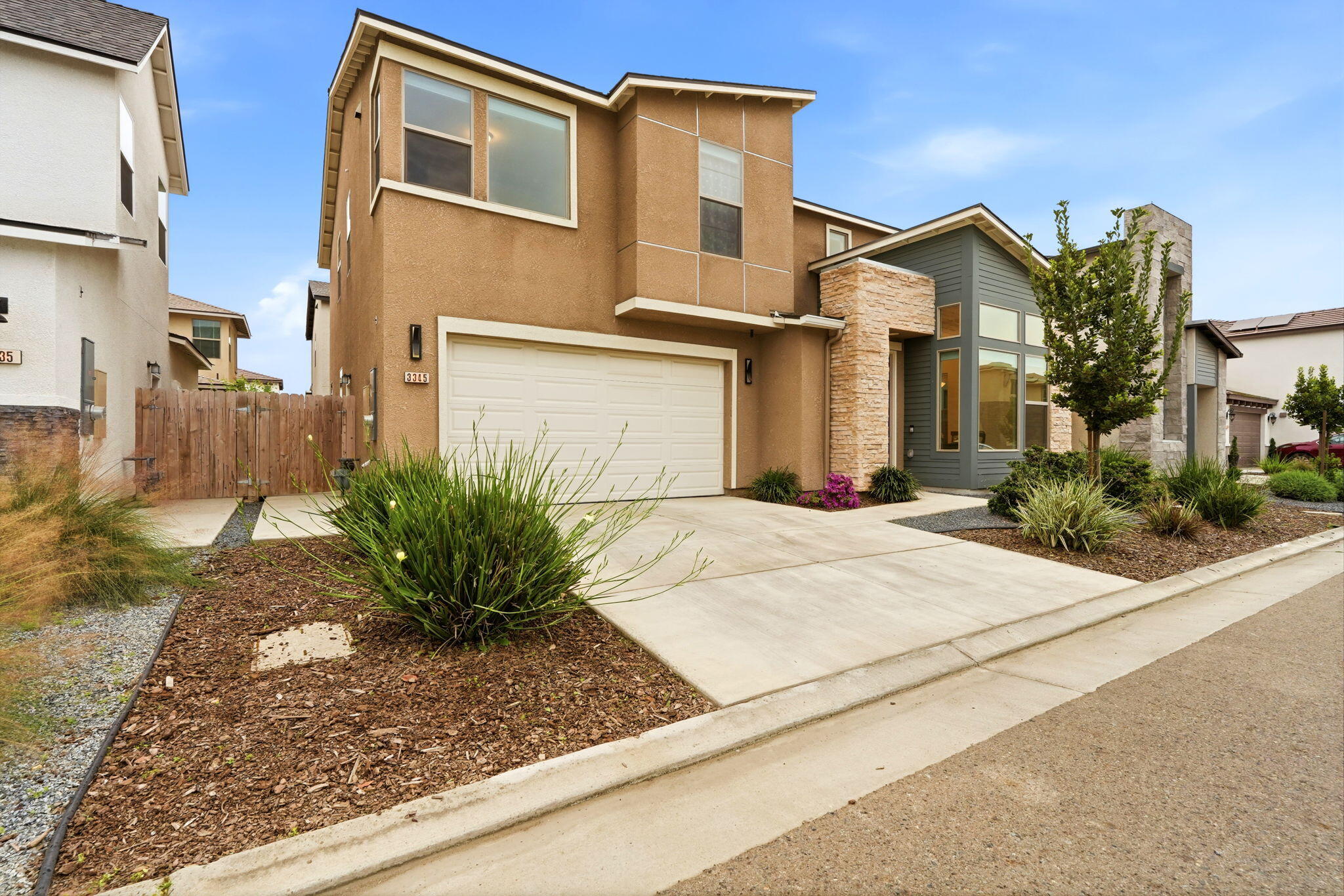 3345 W Florence Ave, Visalia, CA 93277