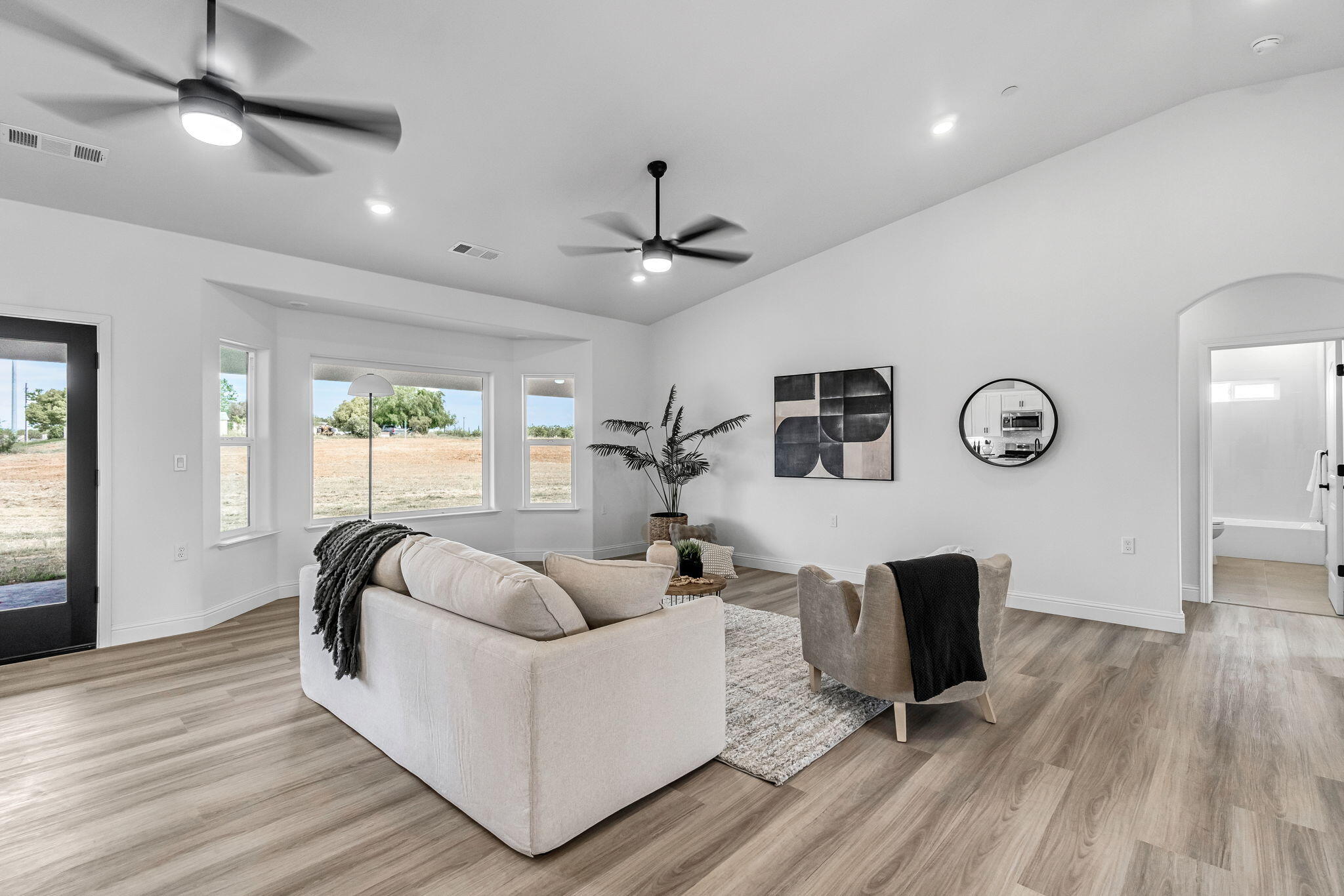 21035 Forest Glen Rd, Madera, CA 93638