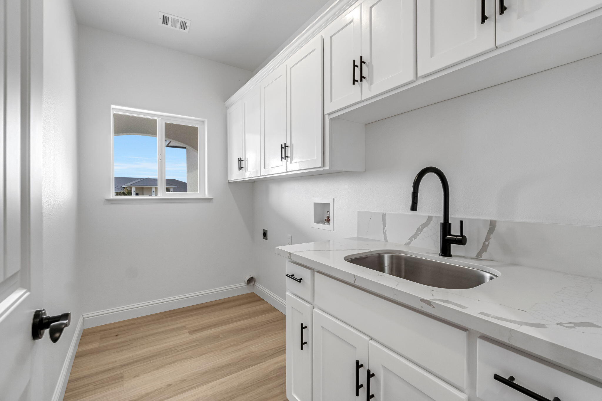 21035 Forest Glen Rd, Madera, CA 93638