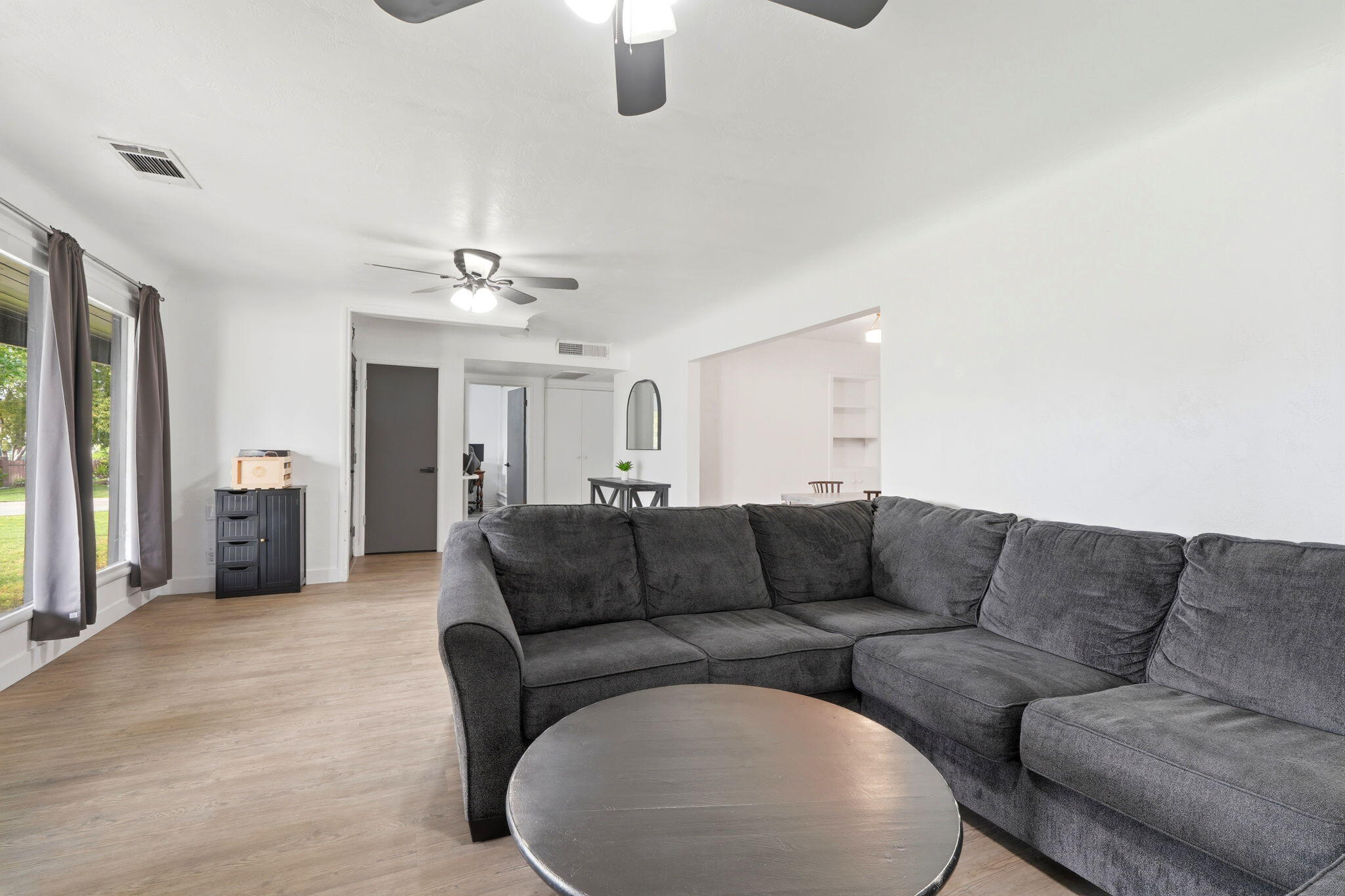 630 Auburn St, Tulare, CA 93274