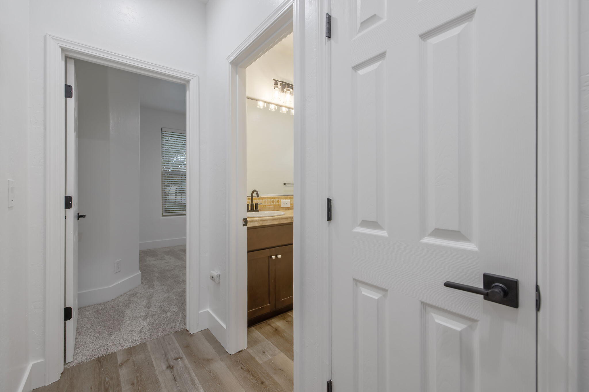 3526 W Buena Vista Ave, Visalia, CA 93291