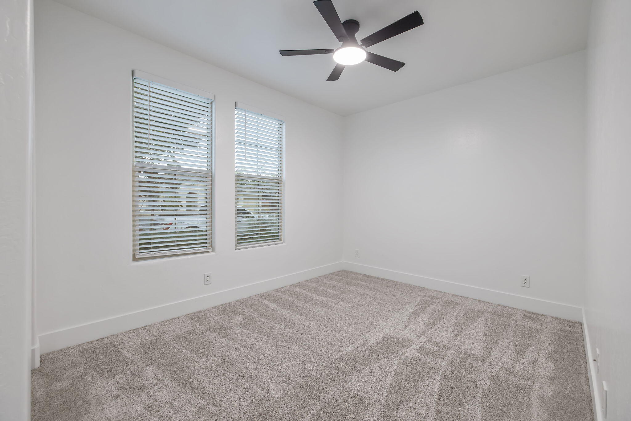 3526 W Buena Vista Ave, Visalia, CA 93291