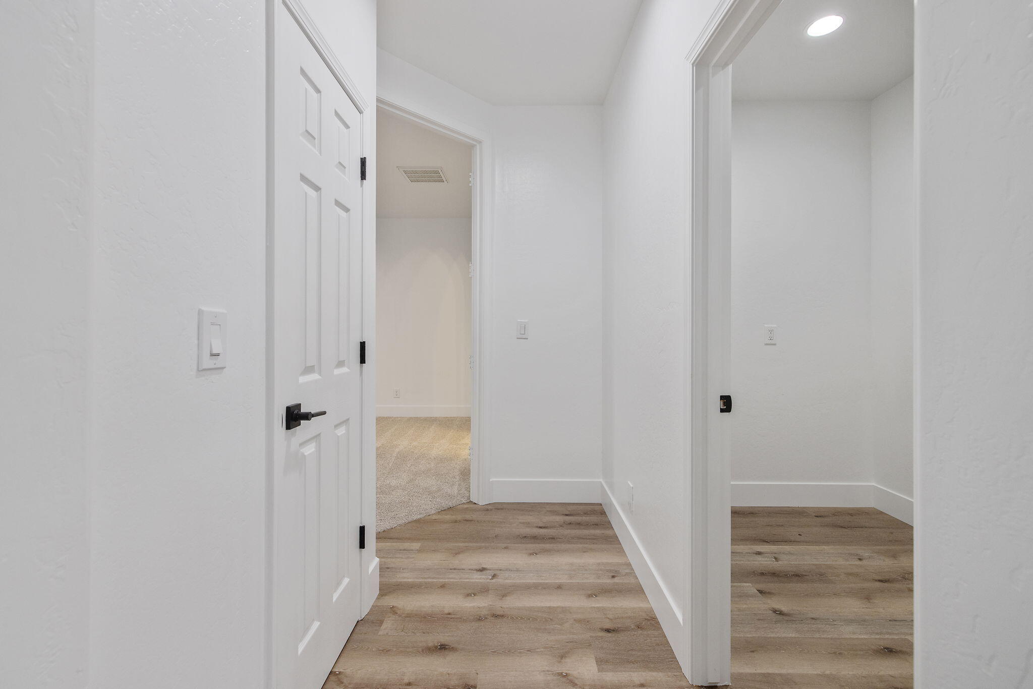 3526 W Buena Vista Ave, Visalia, CA 93291