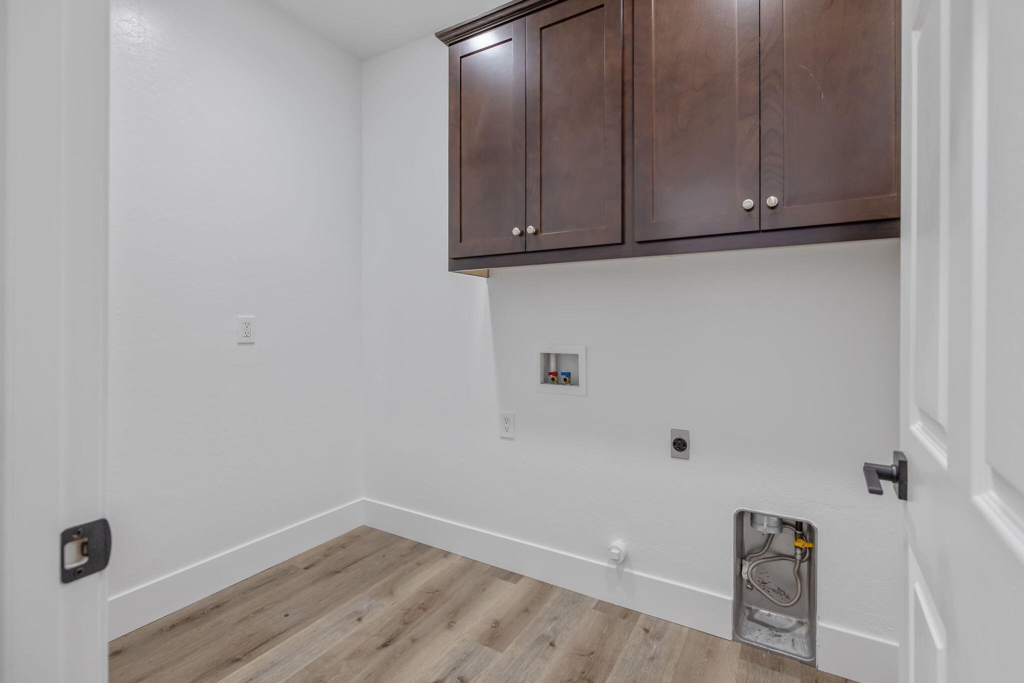 3526 W Buena Vista Ave, Visalia, CA 93291