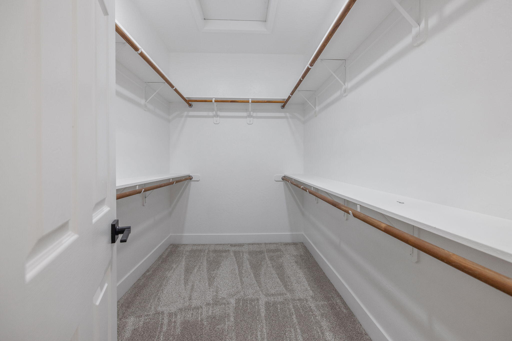 3526 W Buena Vista Ave, Visalia, CA 93291