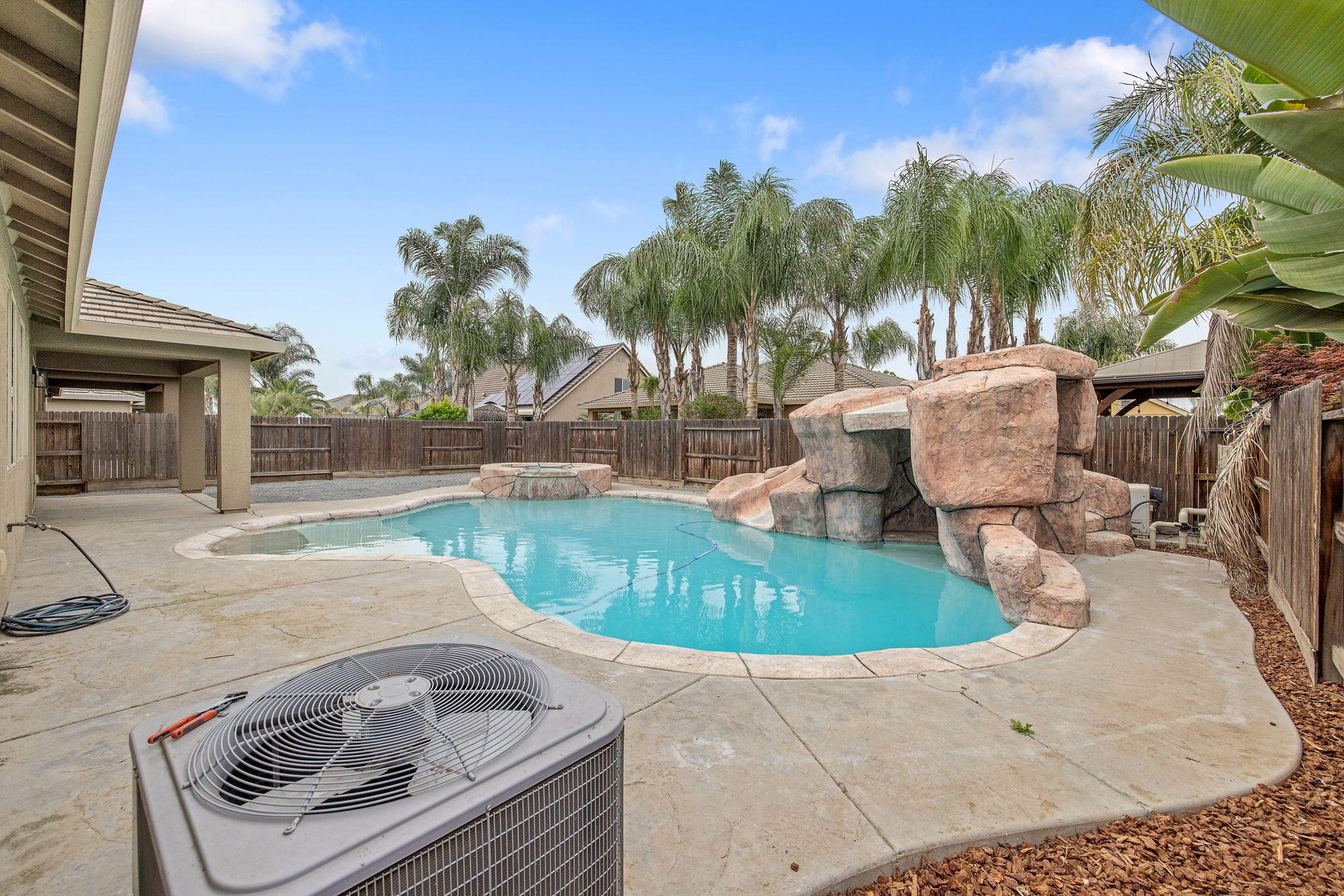 3526 W Buena Vista Ave, Visalia, CA 93291