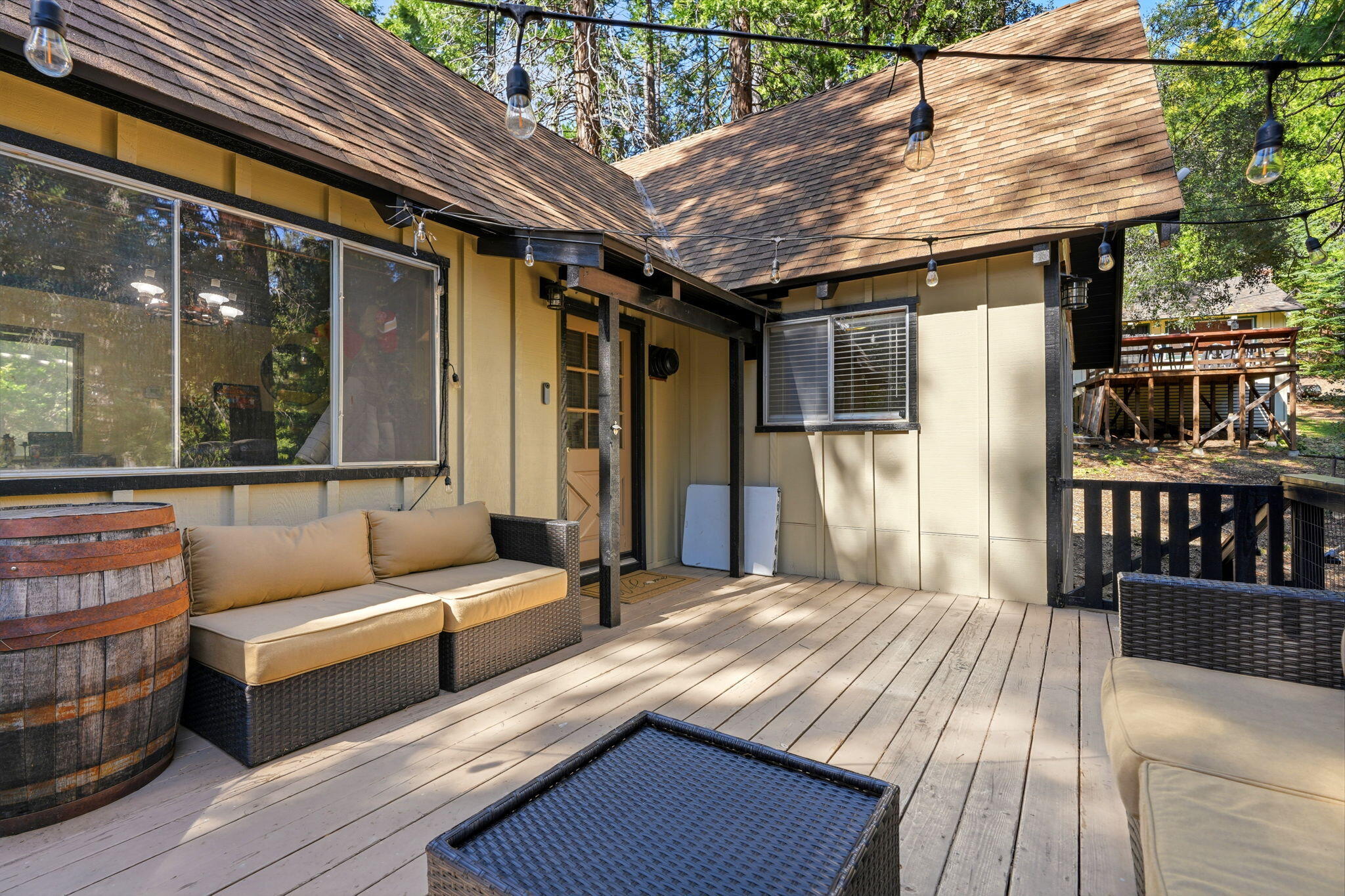 1833 James Dr, Springville, CA 93265