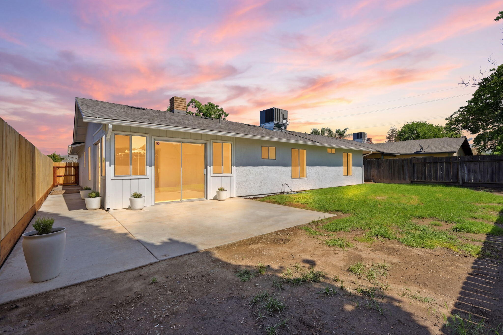 1621 W Westfield Ave, Porterville, CA 93257