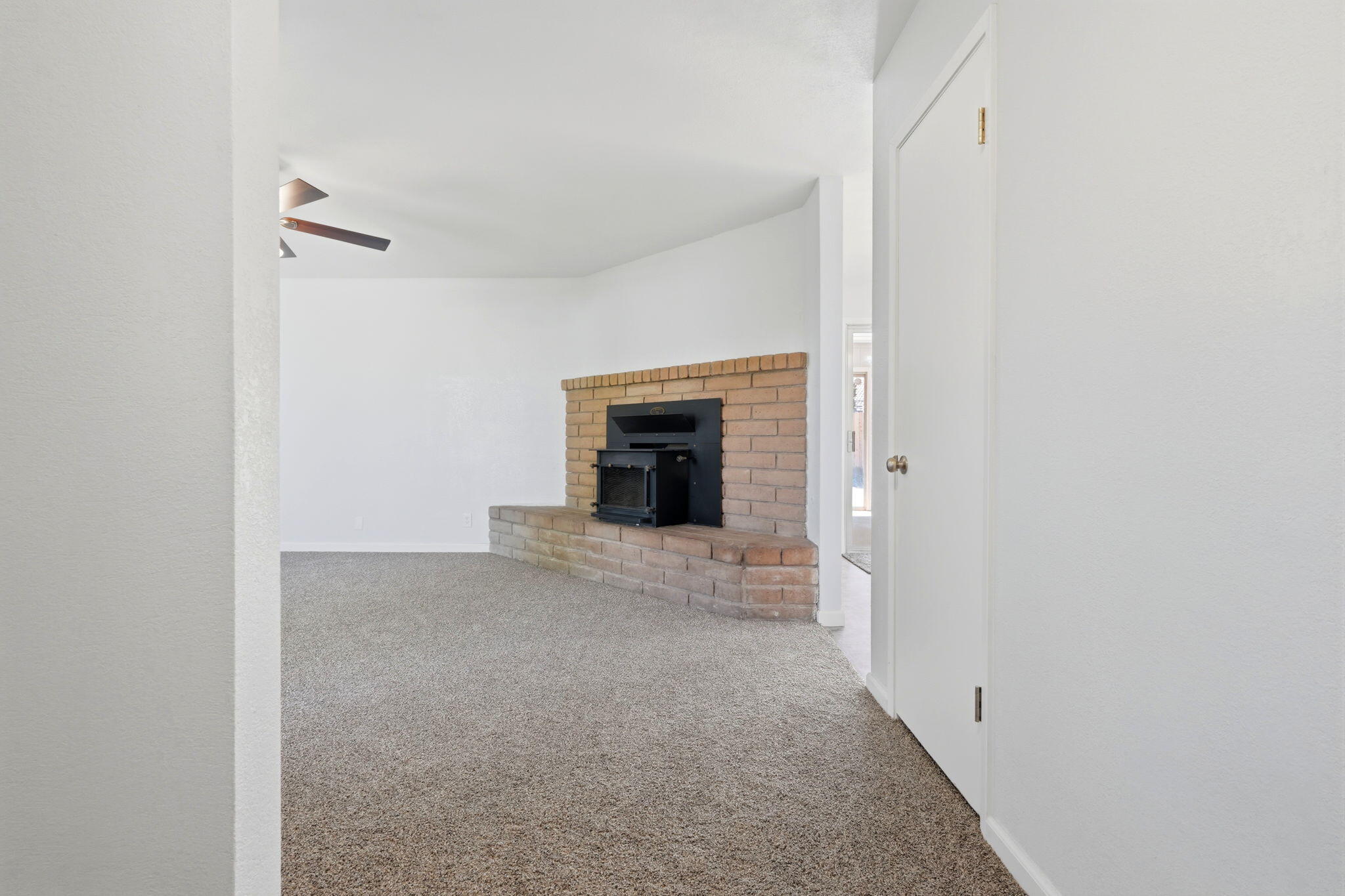 1621 W Westfield Ave, Porterville, CA 93257