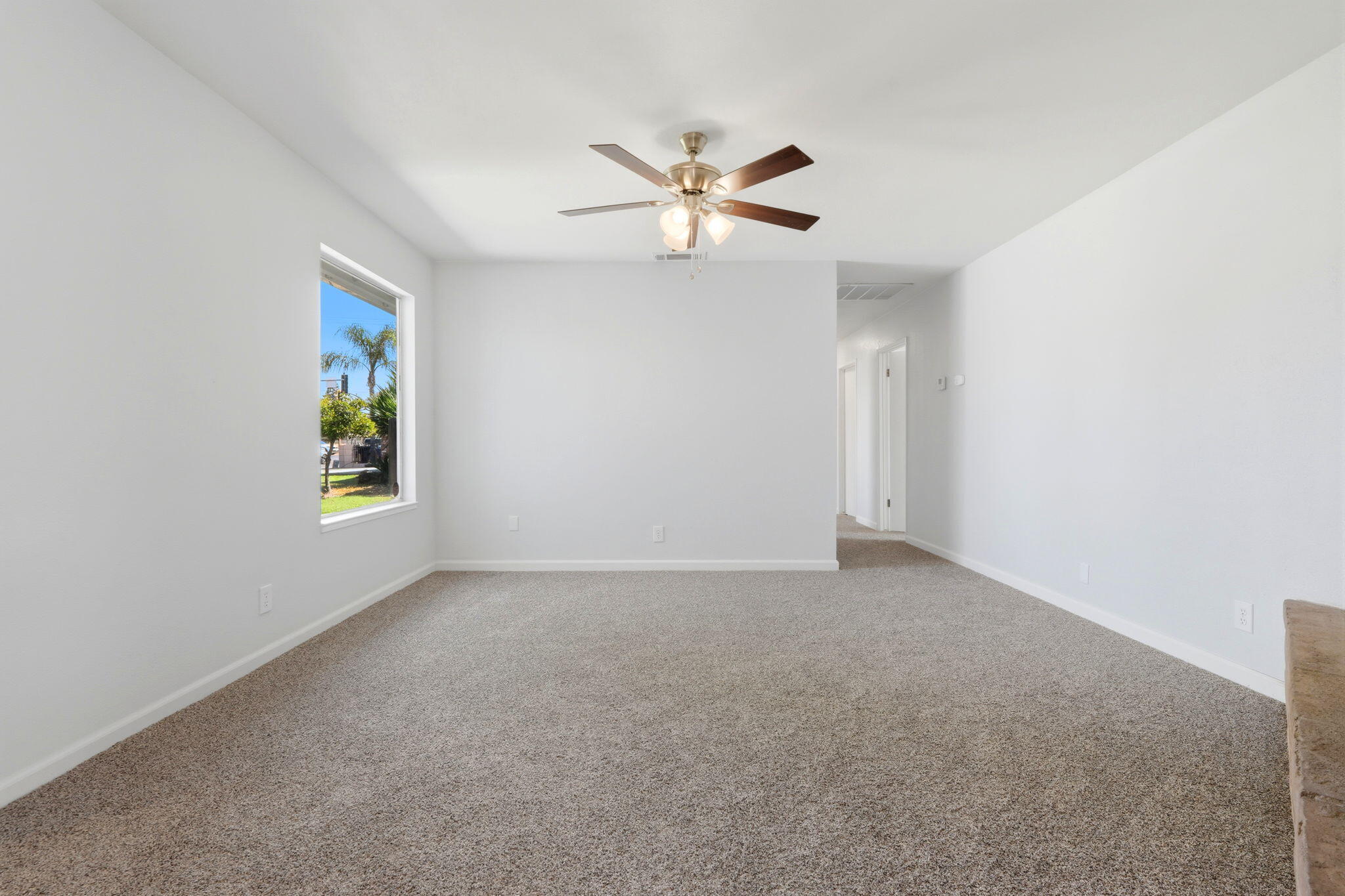 1621 W Westfield Ave, Porterville, CA 93257